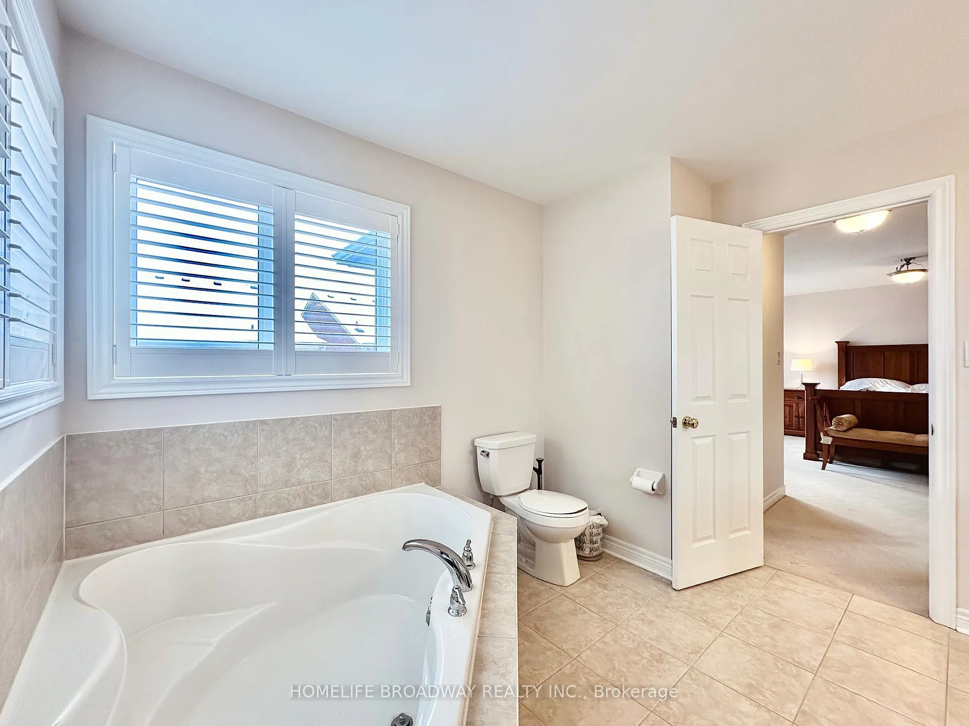 Photo 20 of 13 Duke Of Cornwall Drive, Markham, Victoria Square — HOMEH