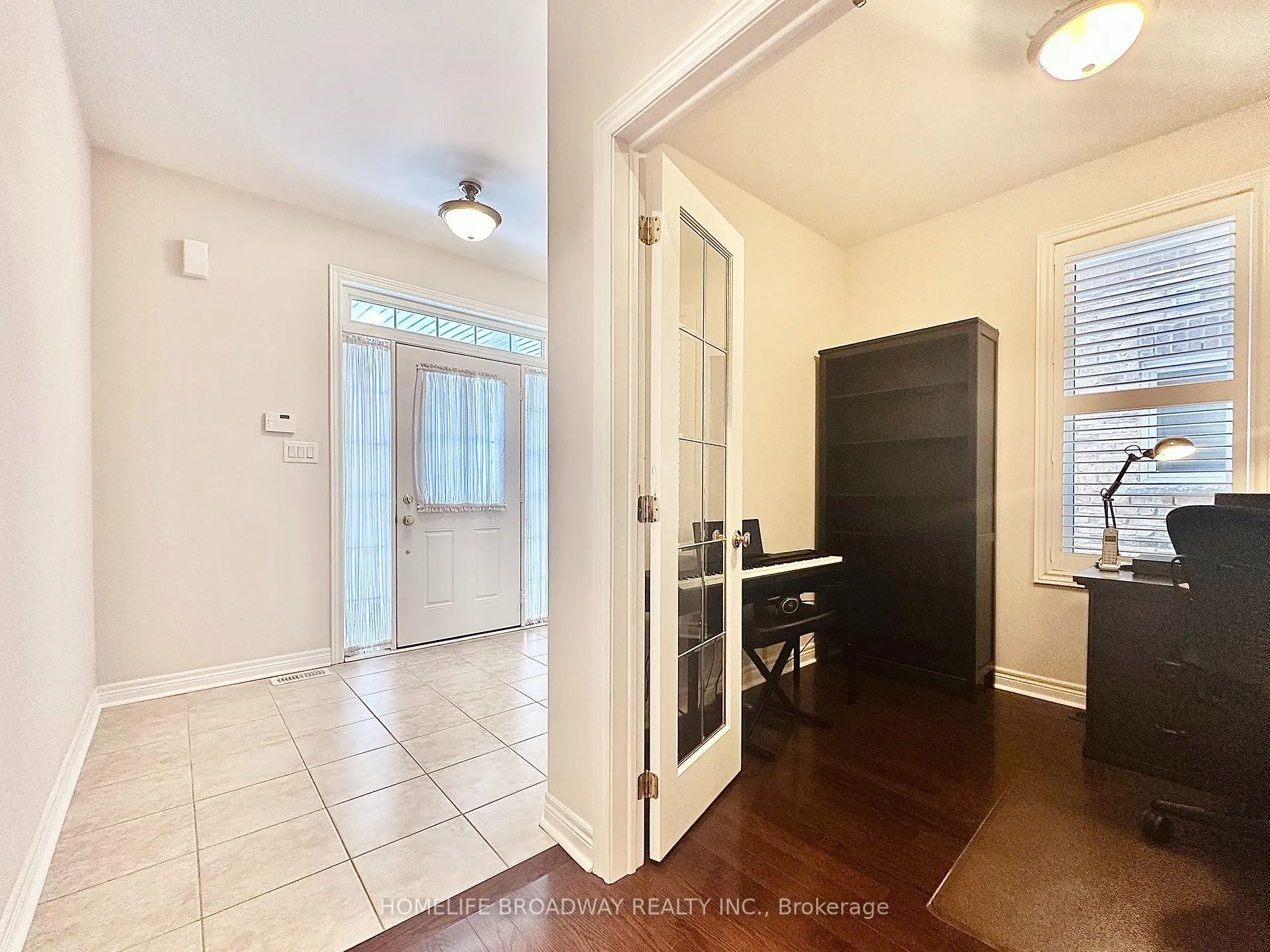 Photo 37 of 13 Duke Of Cornwall Drive, Markham, Victoria Square — HOMEH