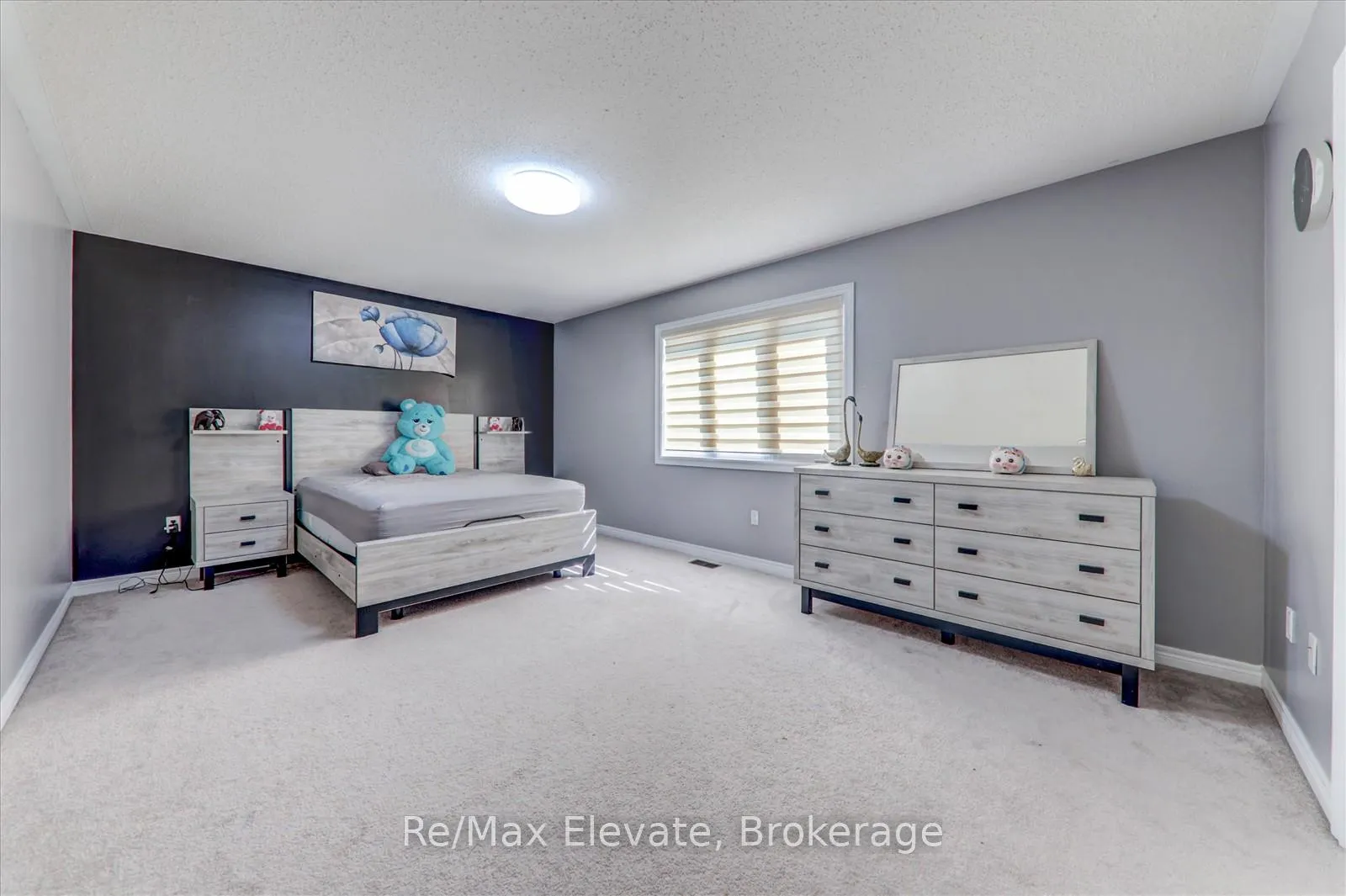 Photo 25 of 106 Noden Crescent, Clarington, Newcastle — HOMEH