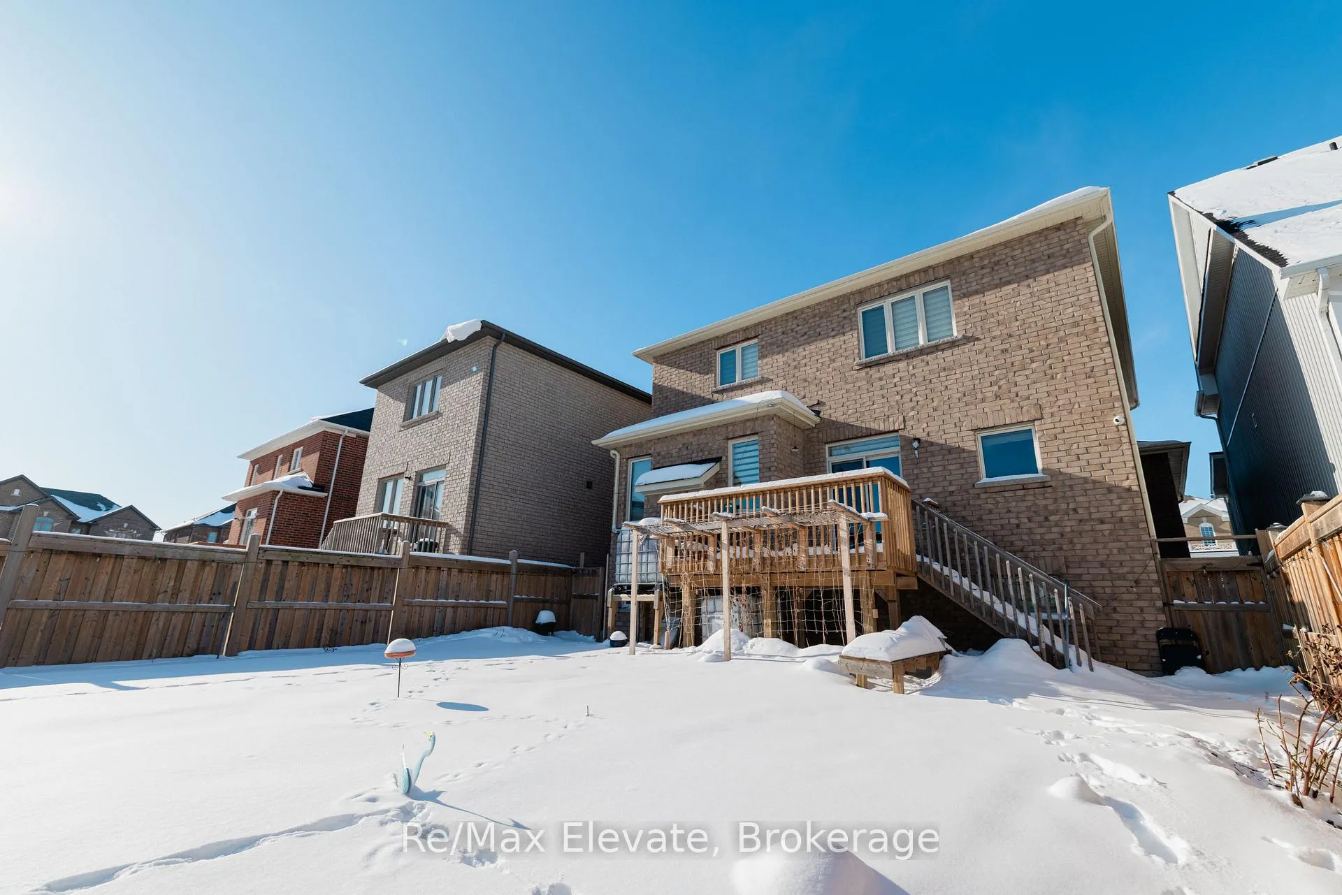 Photo 36 of 106 Noden Crescent, Clarington, Newcastle — HOMEH