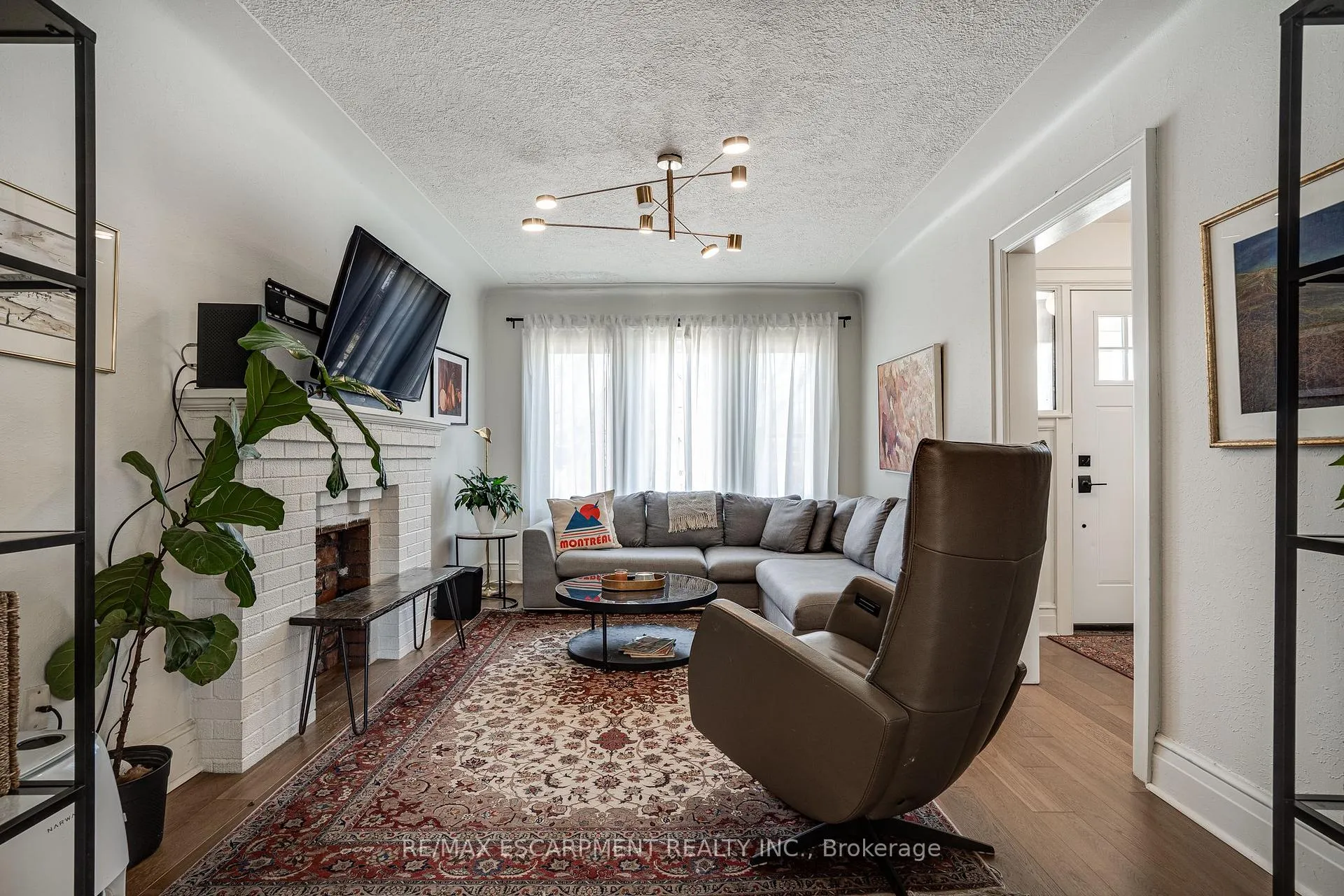 Photo 6 of 18 Haddon Avenue S, Hamilton, Westdale — HOMEH