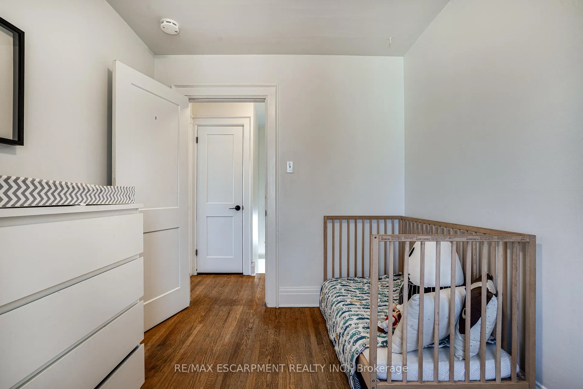 Photo 25 of 18 Haddon Avenue S, Hamilton, Westdale — HOMEH