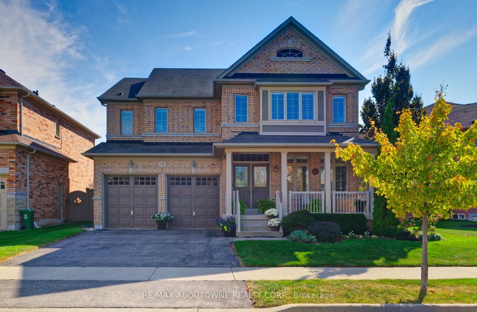 Photo 1 of 174 Mcknight Avenue, Hamilton, Waterdown — HOMEH