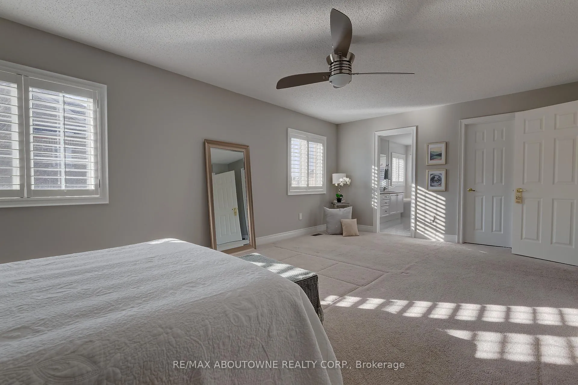 Photo 25 of 174 Mcknight Avenue, Hamilton, Waterdown — HOMEH