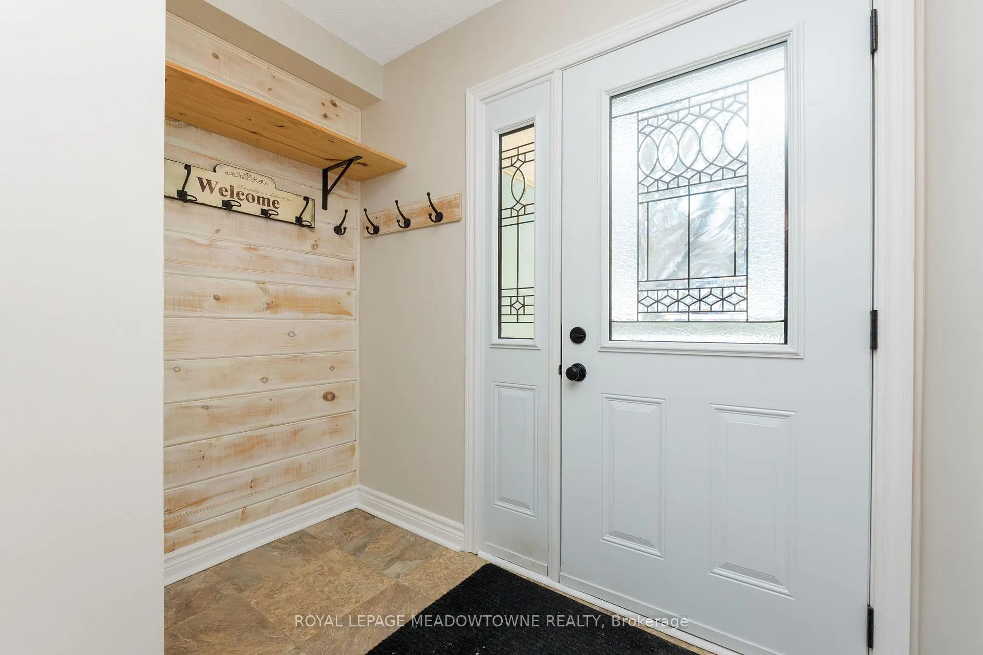 Photo 7 of 51 Lynden Circle, Halton Hills, Georgetown — HOMEH