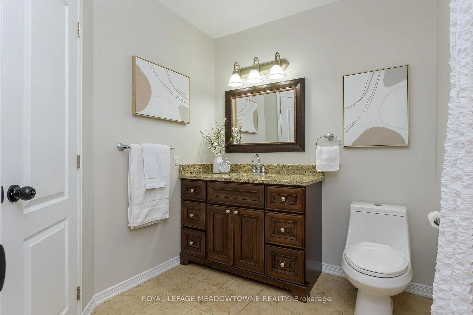 Photo 31 of 51 Lynden Circle, Halton Hills, Georgetown — HOMEH