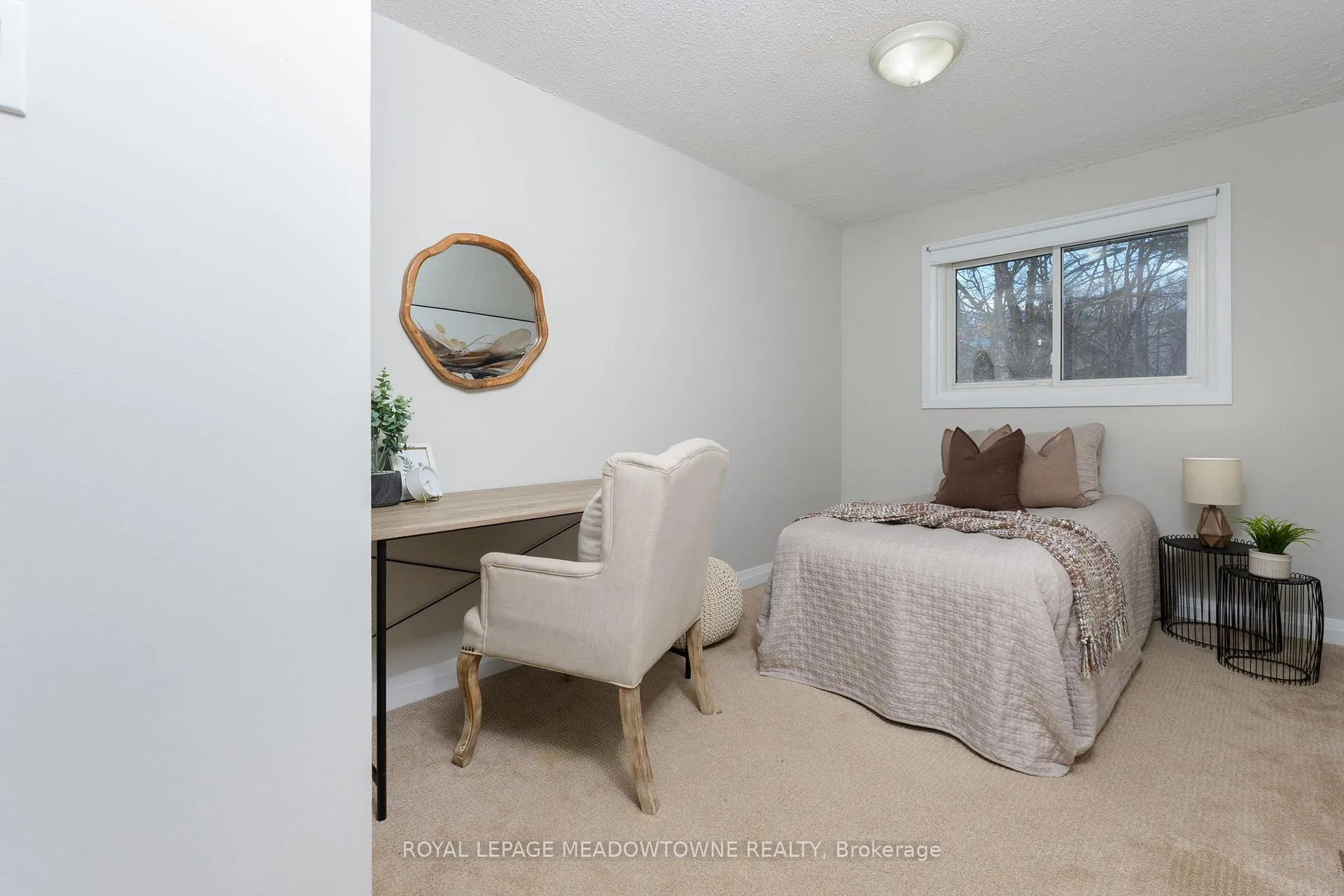 Photo 36 of 51 Lynden Circle, Halton Hills, Georgetown — HOMEH