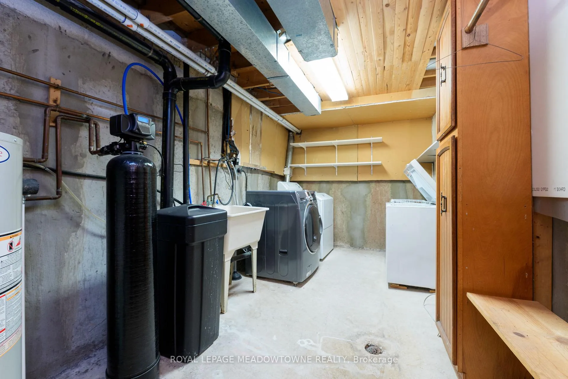 Photo 42 of 51 Lynden Circle, Halton Hills, Georgetown — HOMEH