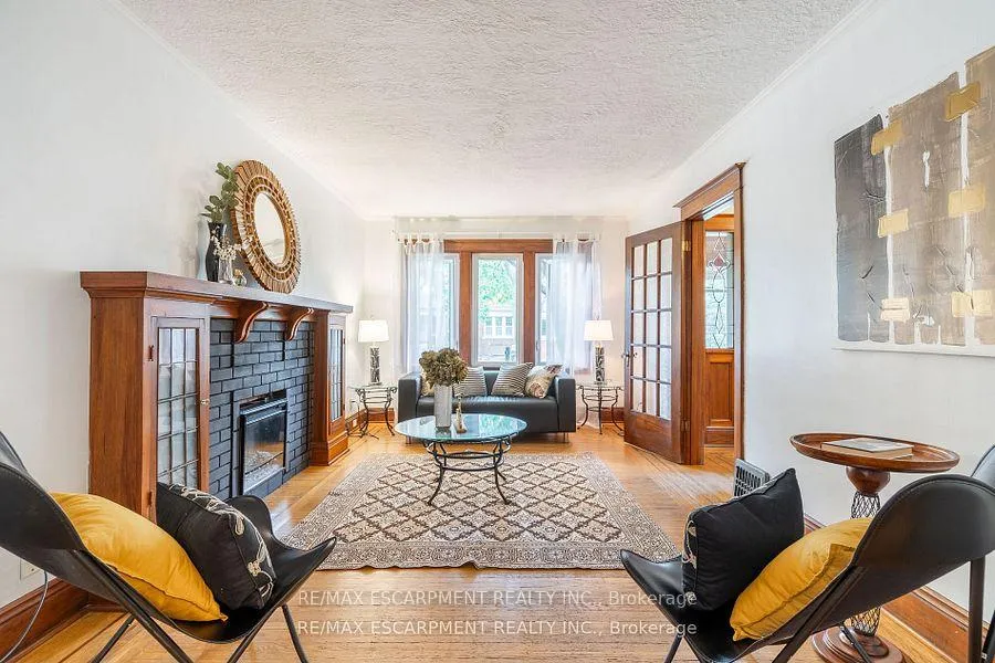 Photo 6 of 56 Newton Avenue, Hamilton, Cootes Paradise — HOMEH