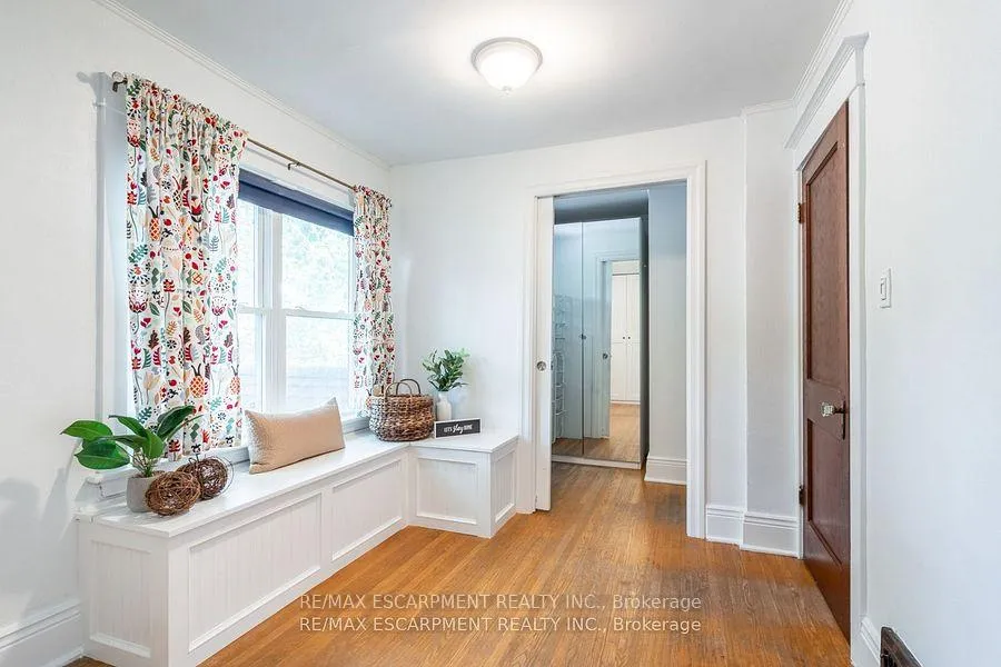 Photo 25 of 56 Newton Avenue, Hamilton, Cootes Paradise — HOMEH