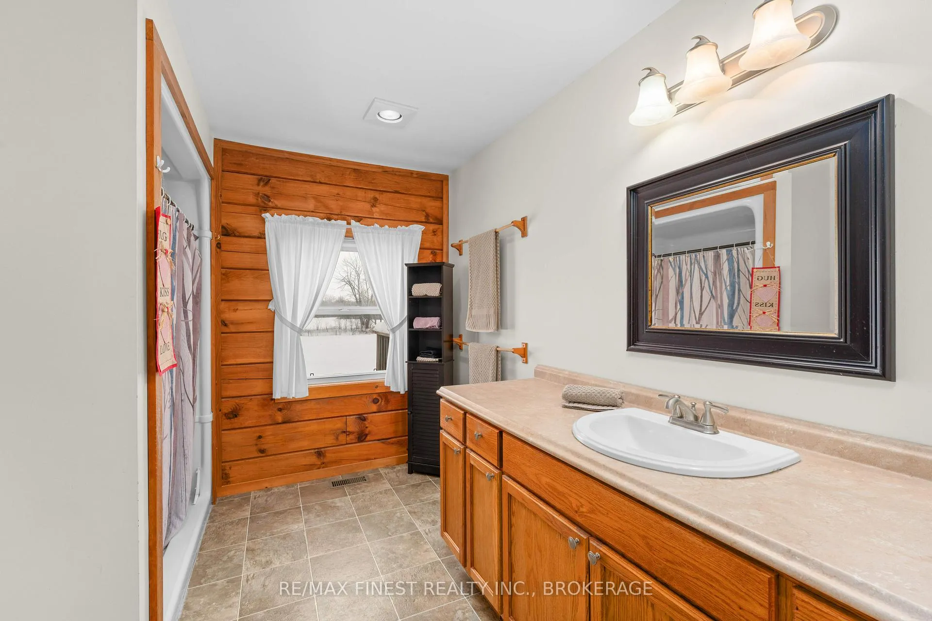 Photo 24 of 404 Dean Smith Road, Frontenac, Frontenac South — HOMEH