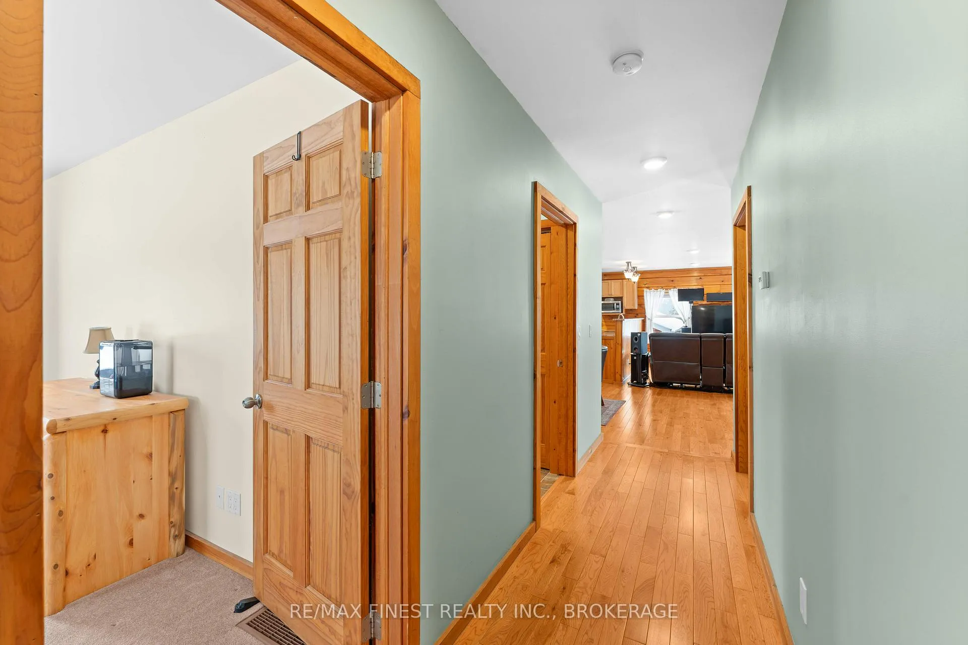 Photo 32 of 404 Dean Smith Road, Frontenac, Frontenac South — HOMEH
