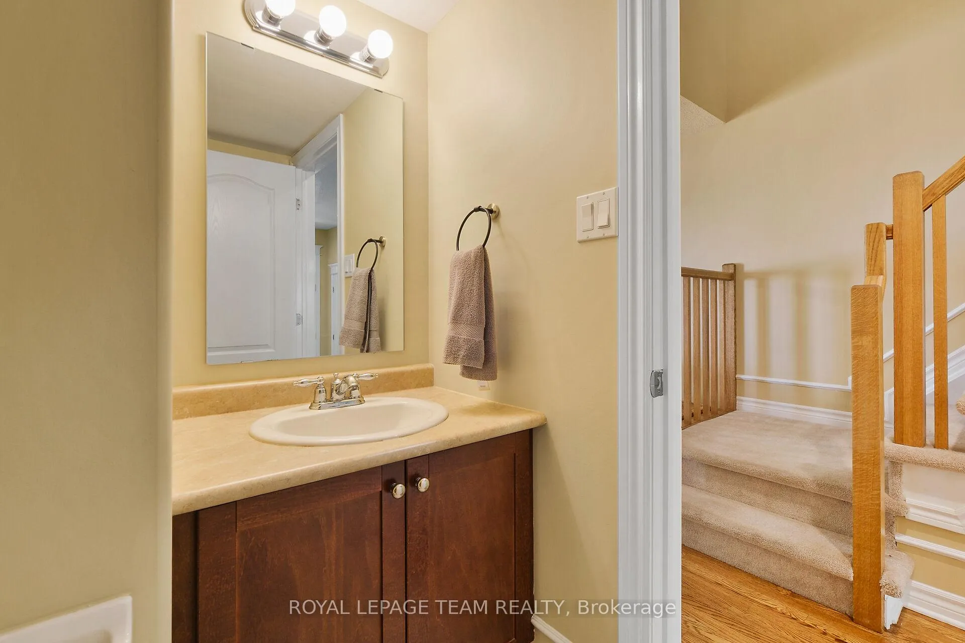 Photo 7 of 135 Talltree Crescent, Ottawa, Stittsville (Central) — HOMEH