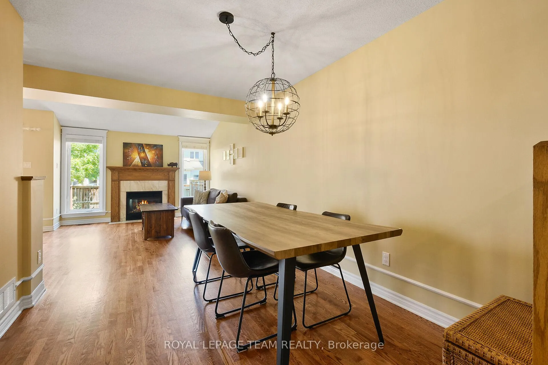 Photo 9 of 135 Talltree Crescent, Ottawa, Stittsville (Central) — HOMEH