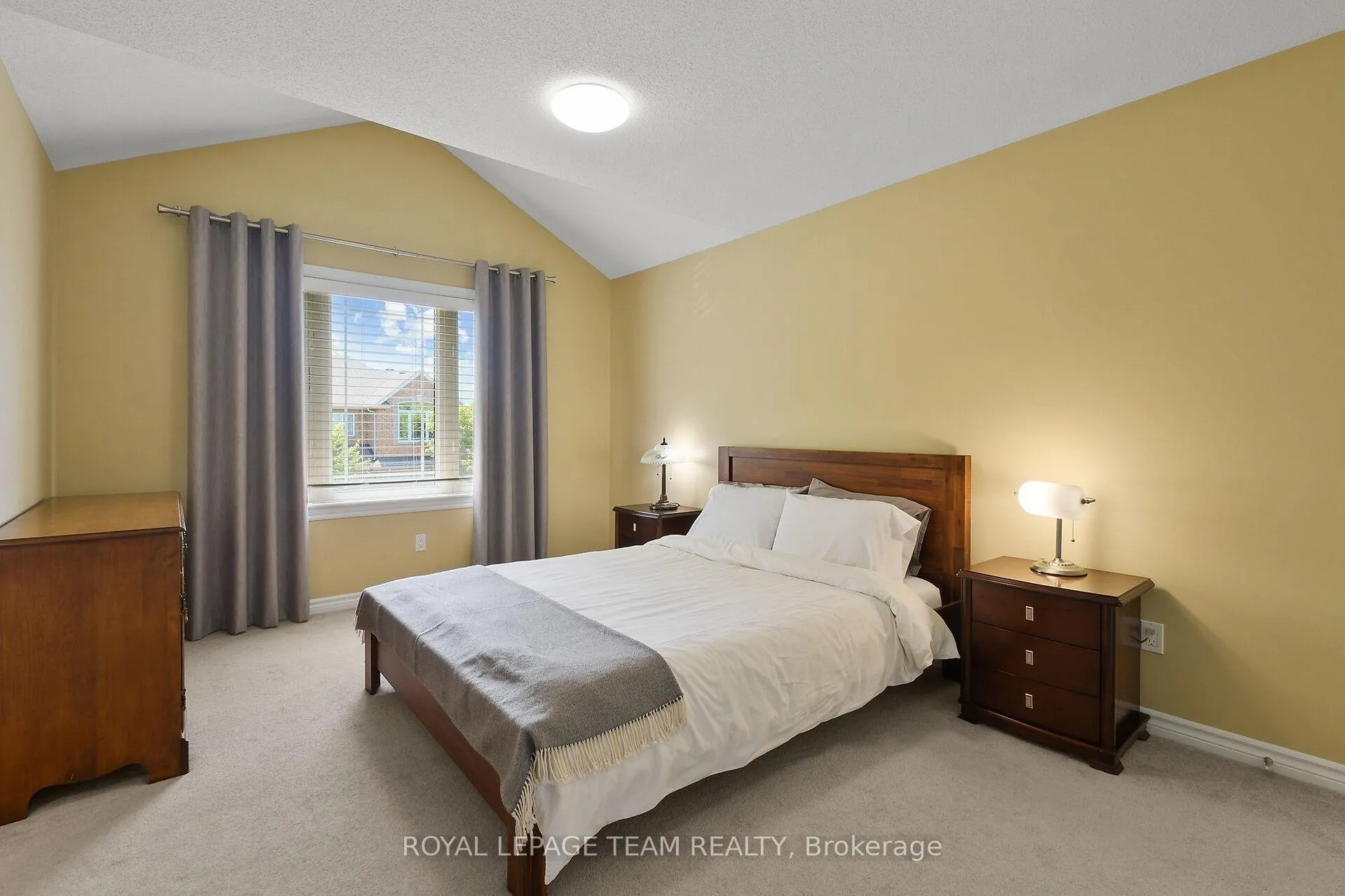 Photo 30 of 135 Talltree Crescent, Ottawa, Stittsville (Central) — HOMEH