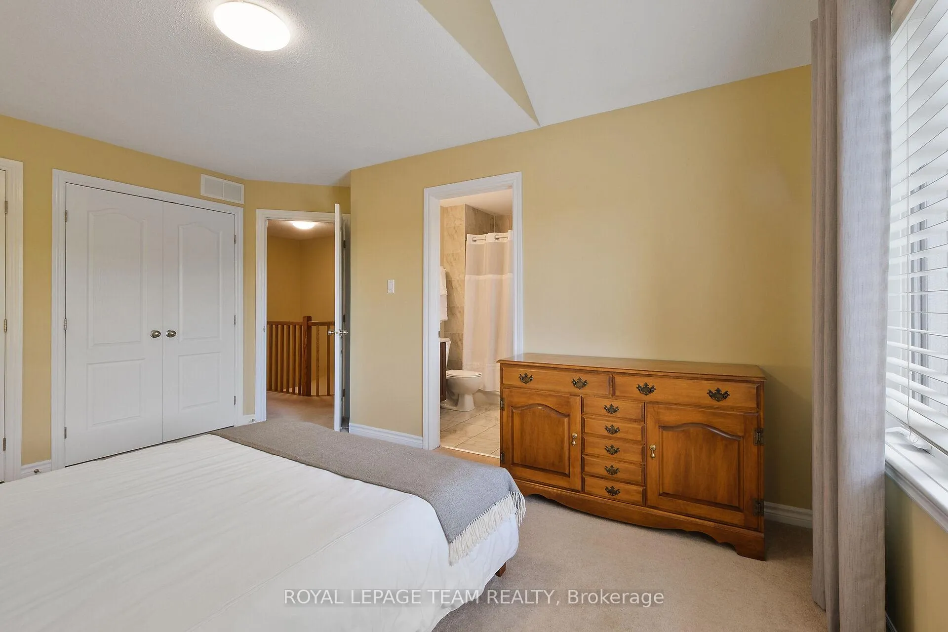 Photo 32 of 135 Talltree Crescent, Ottawa, Stittsville (Central) — HOMEH