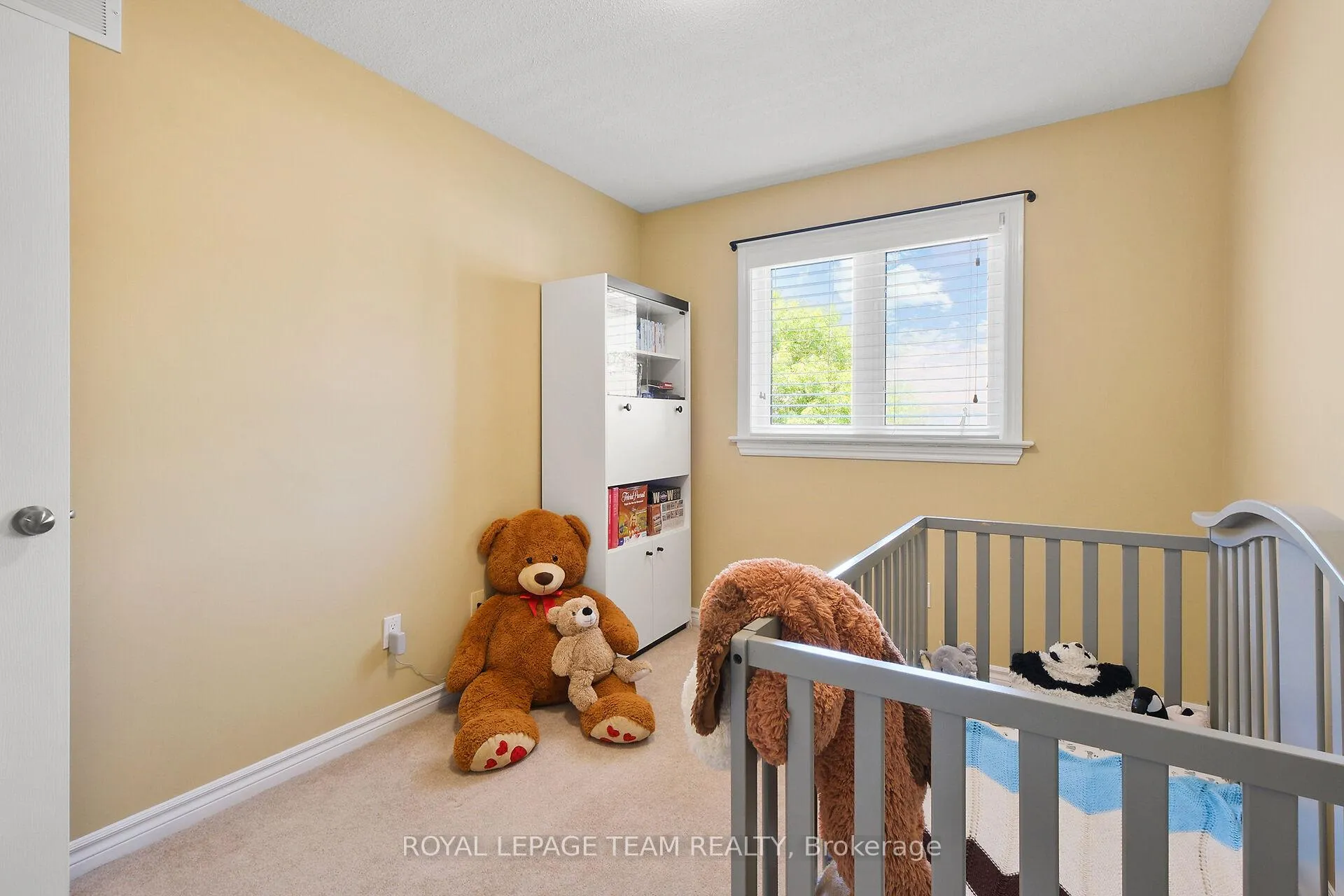 Photo 36 of 135 Talltree Crescent, Ottawa, Stittsville (Central) — HOMEH