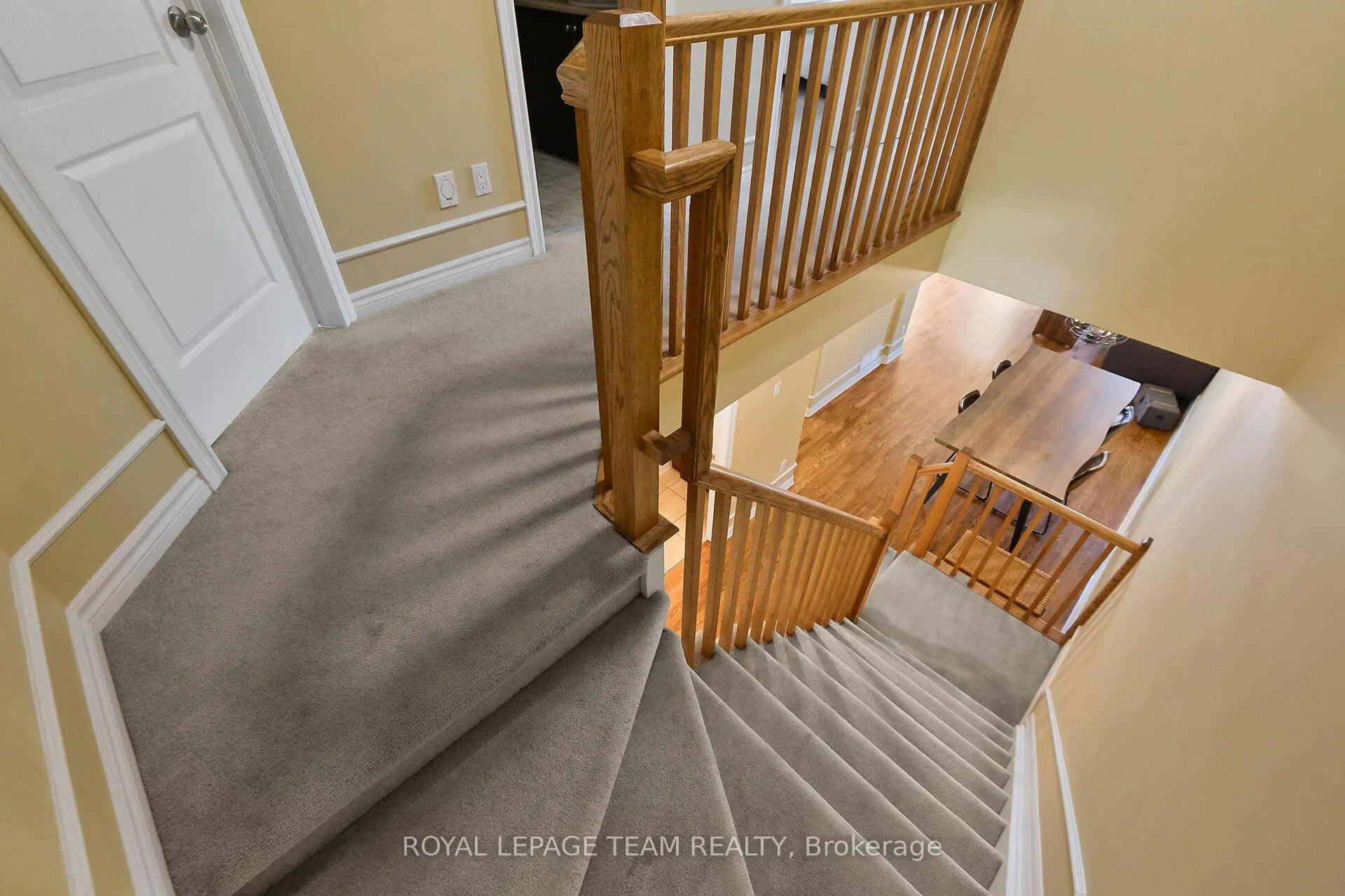 Photo 42 of 135 Talltree Crescent, Ottawa, Stittsville (Central) — HOMEH