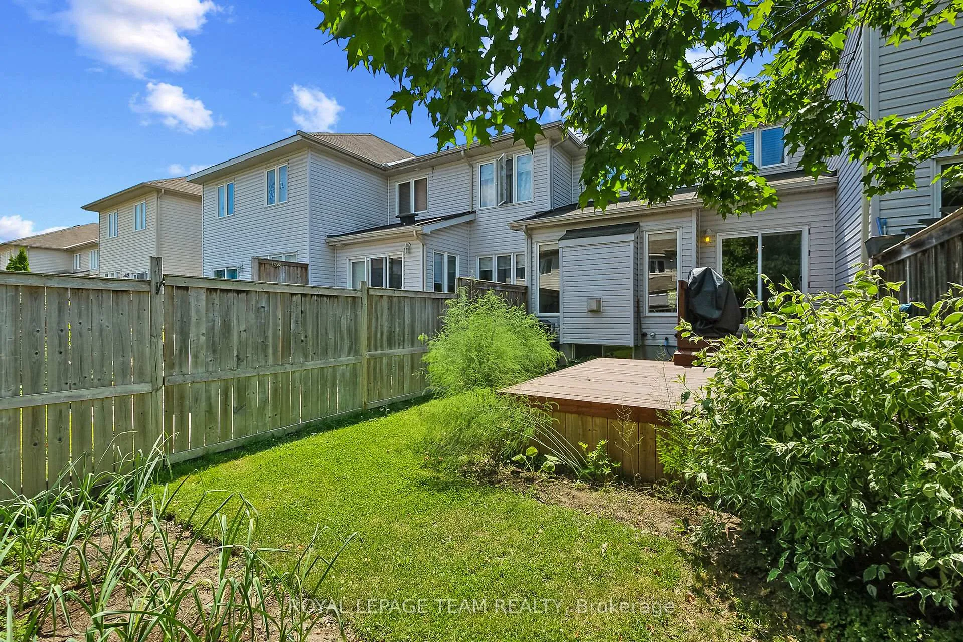Photo 47 of 135 Talltree Crescent, Ottawa, Stittsville (Central) — HOMEH