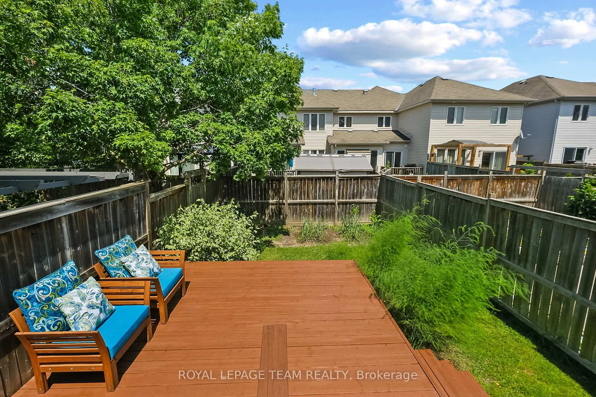 Photo 49 of 135 Talltree Crescent, Ottawa, Stittsville (Central) — HOMEH