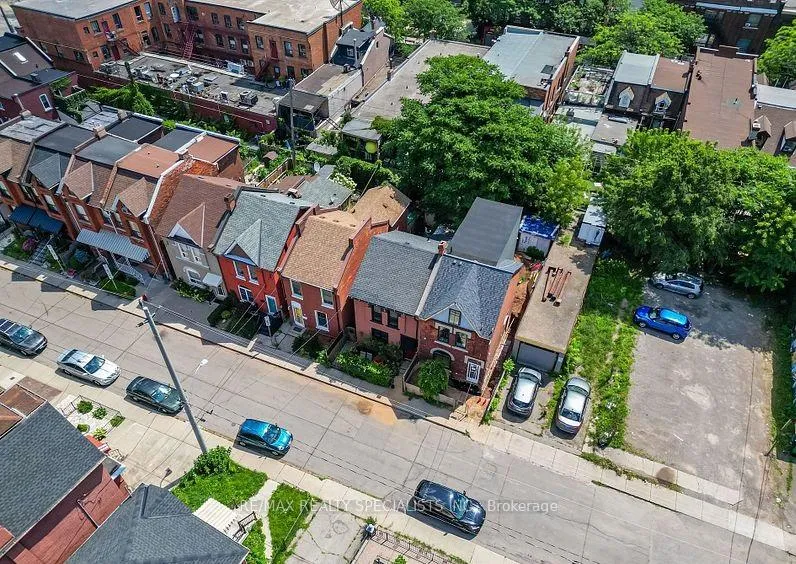 Photo 4 of 21 Severn Street, Hamilton, Central — HOMEH