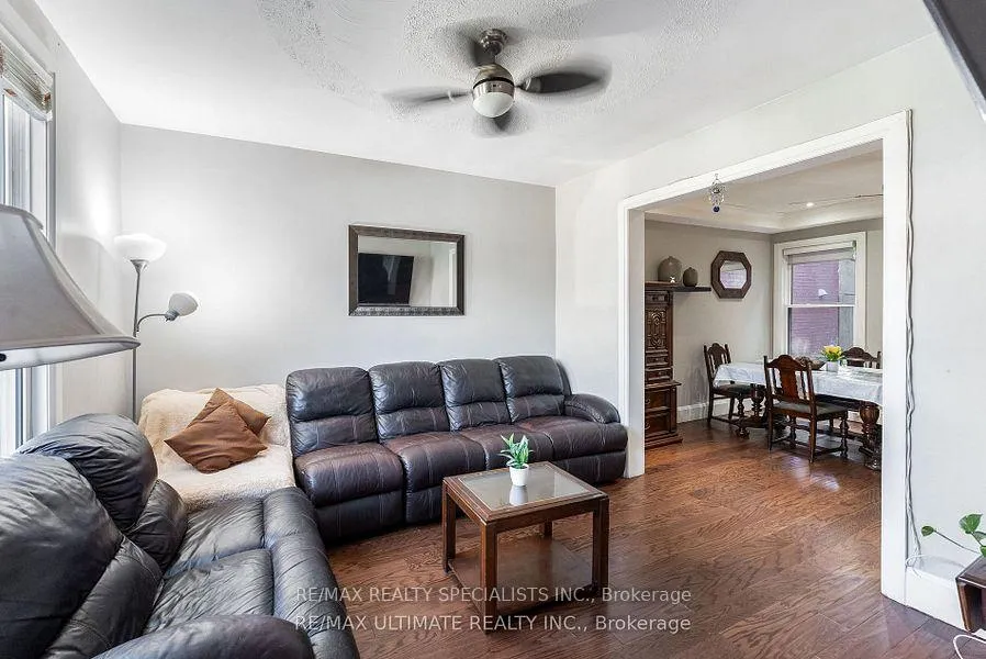 Photo 6 of 21 Severn Street, Hamilton, Central — HOMEH
