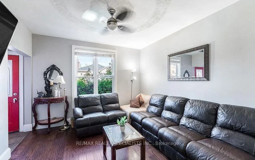 Photo 7 of 21 Severn Street, Hamilton, Central — HOMEH