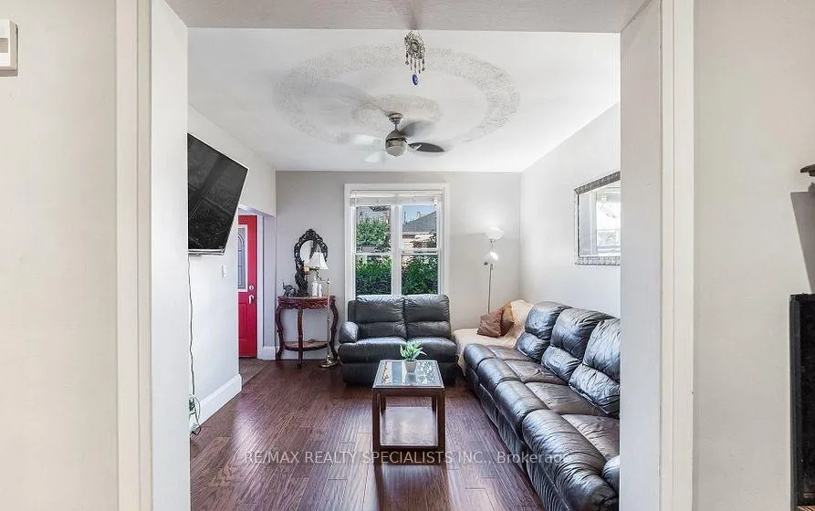 Photo 9 of 21 Severn Street, Hamilton, Central — HOMEH