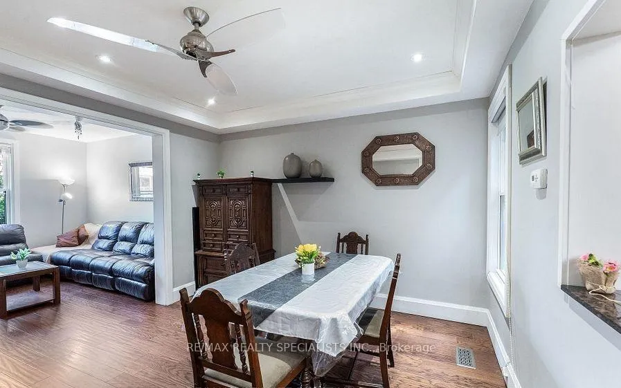 Photo 11 of 21 Severn Street, Hamilton, Central — HOMEH
