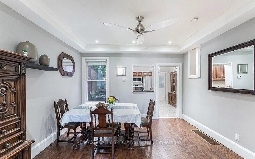 Photo 14 of 21 Severn Street, Hamilton, Central — HOMEH