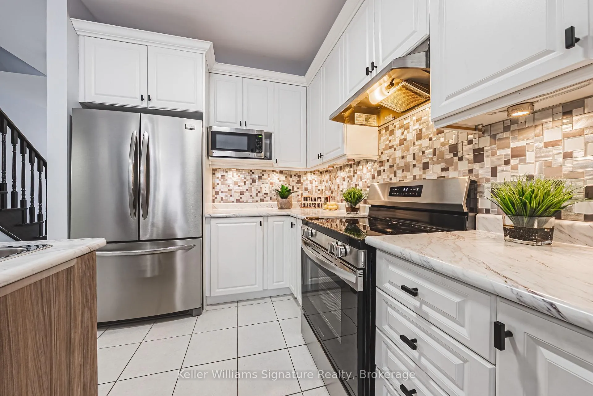 Photo 6 of 27 Dufay Road, Brampton, Northwest Brampton — HOMEH