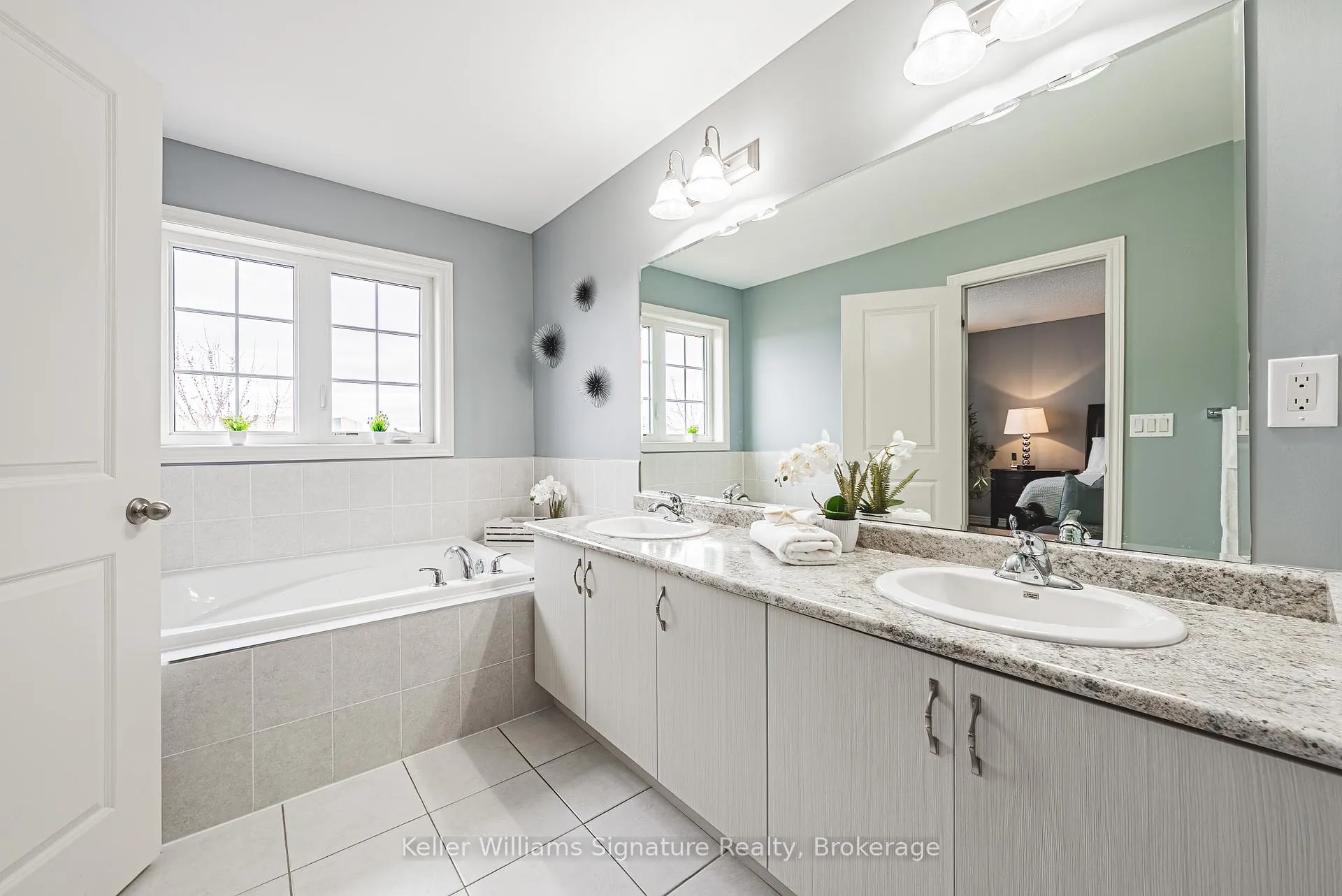 Photo 22 of 27 Dufay Road, Brampton, Northwest Brampton — HOMEH