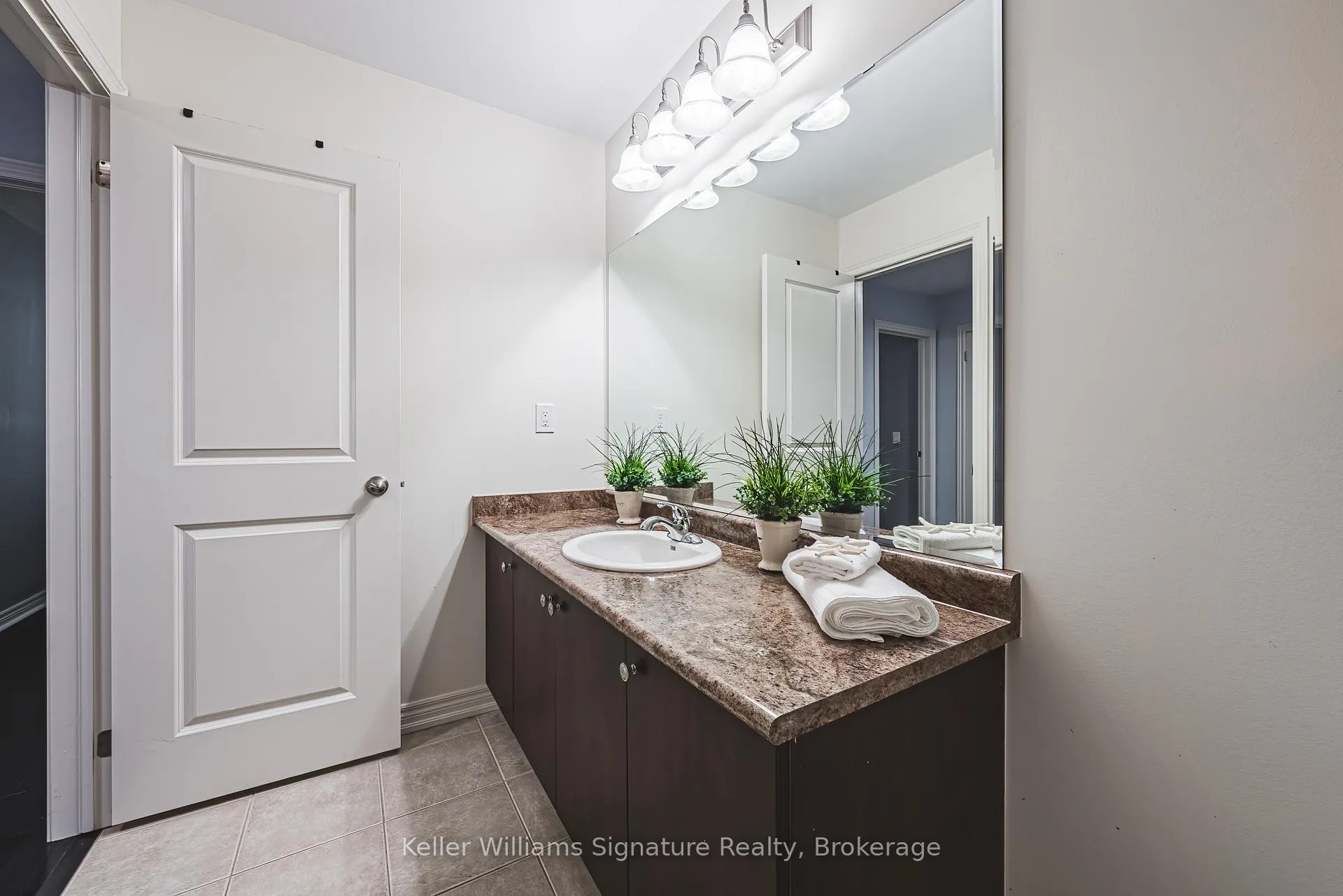 Photo 26 of 27 Dufay Road, Brampton, Northwest Brampton — HOMEH