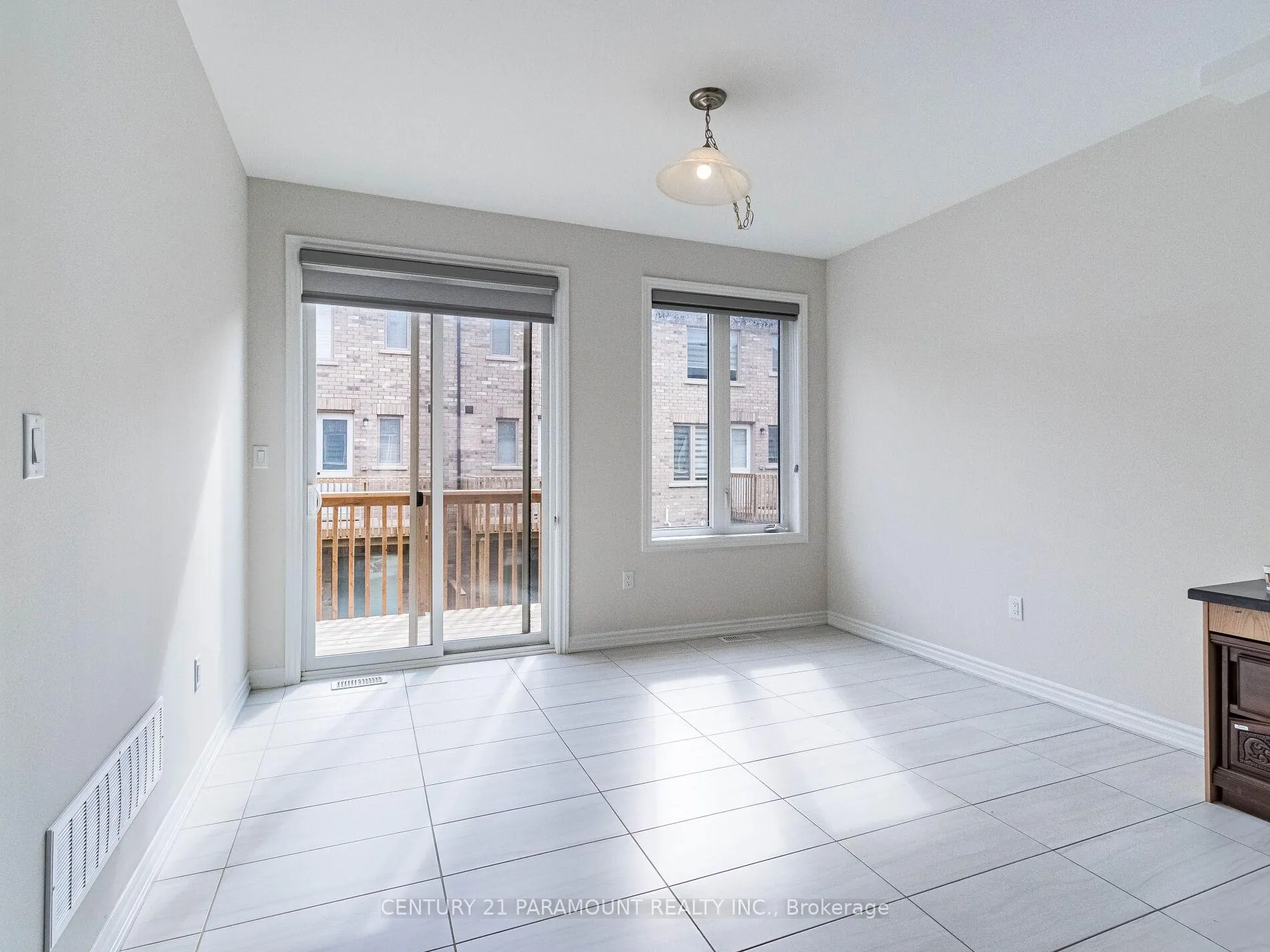 Photo 18 of 110 Halliford Place, Brampton, Bram East — HOMEH