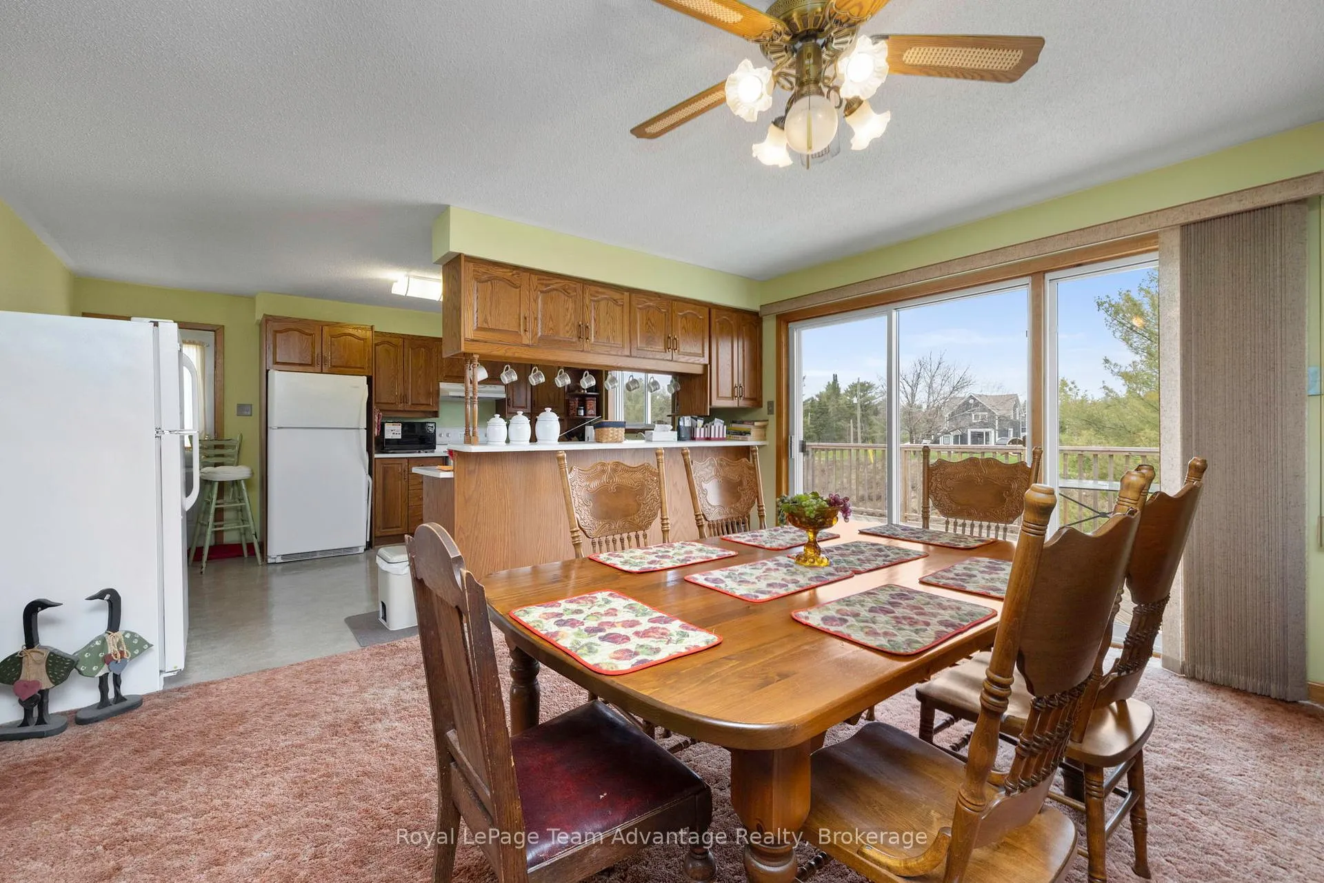 Photo 10 of 142 Broadbent Road, McKellar — HOMEH