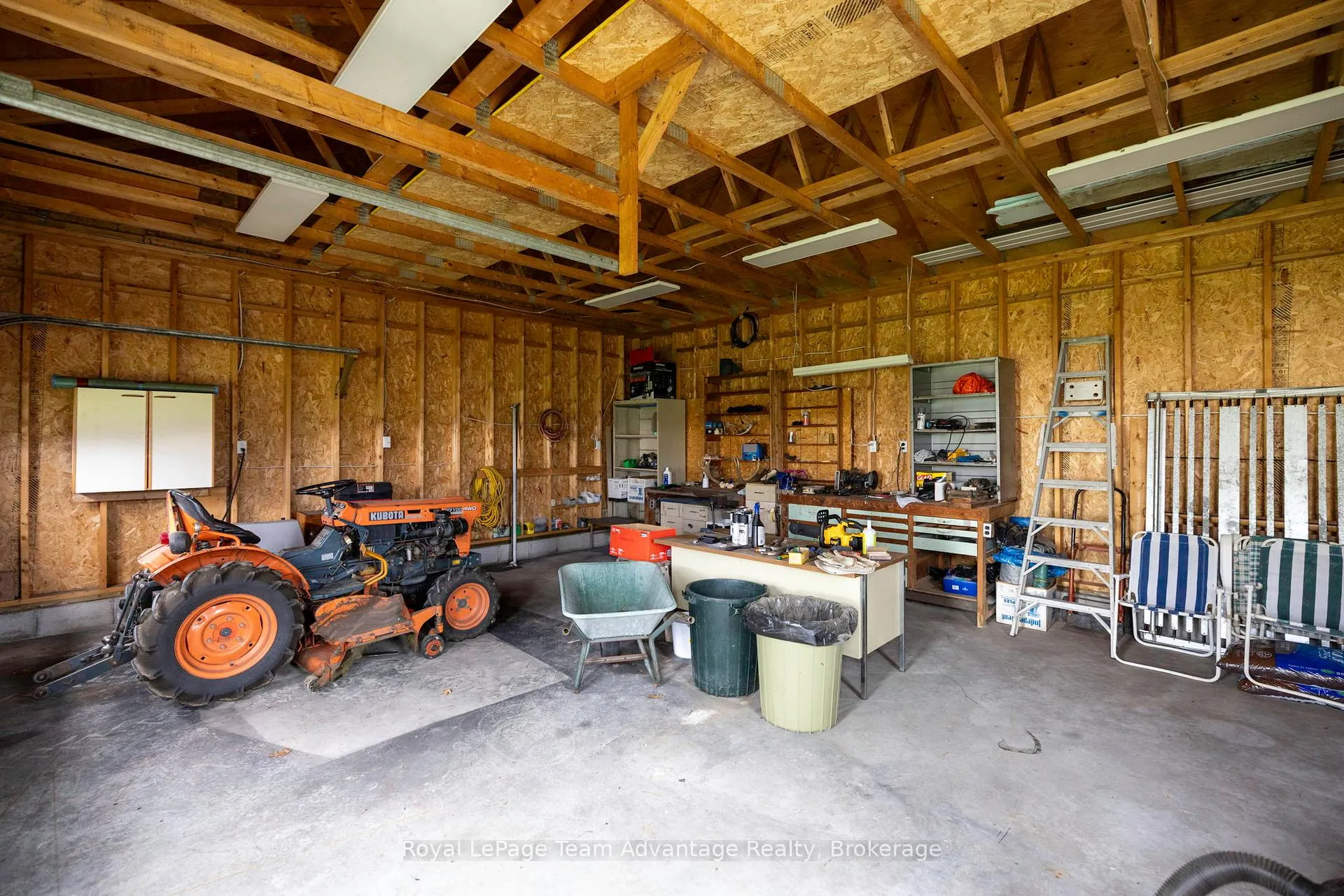 Photo 35 of 142 Broadbent Road, McKellar — HOMEH
