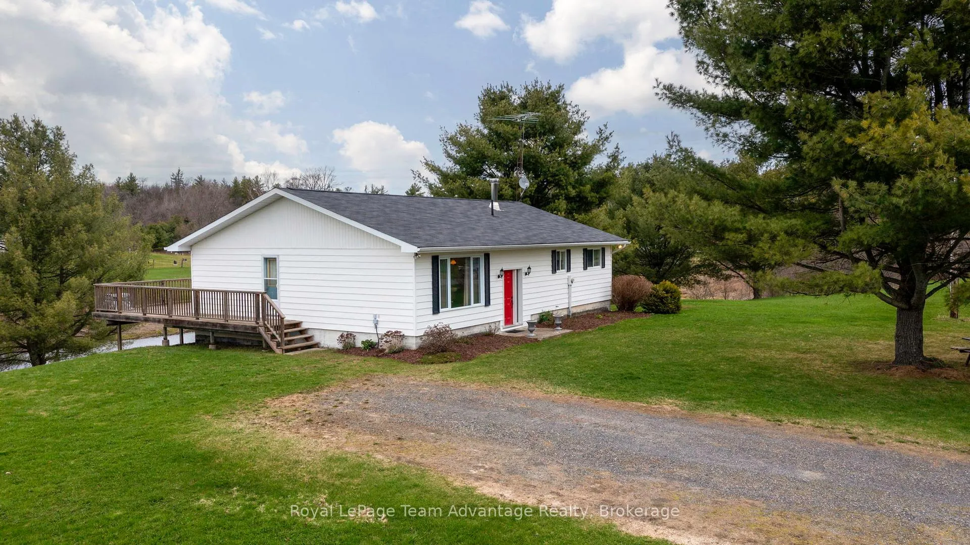 Photo 37 of 142 Broadbent Road, McKellar — HOMEH