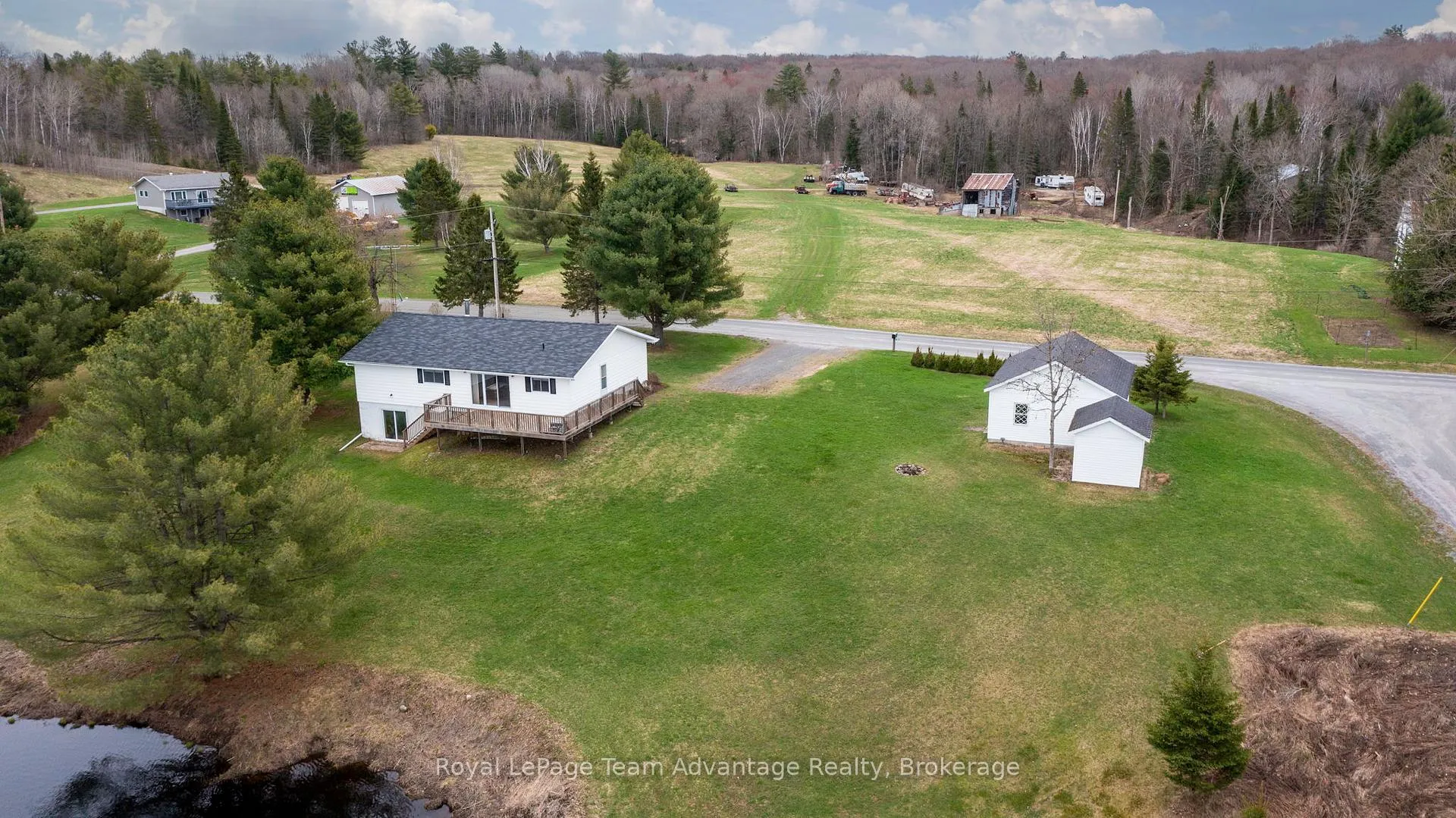 Photo 38 of 142 Broadbent Road, McKellar — HOMEH