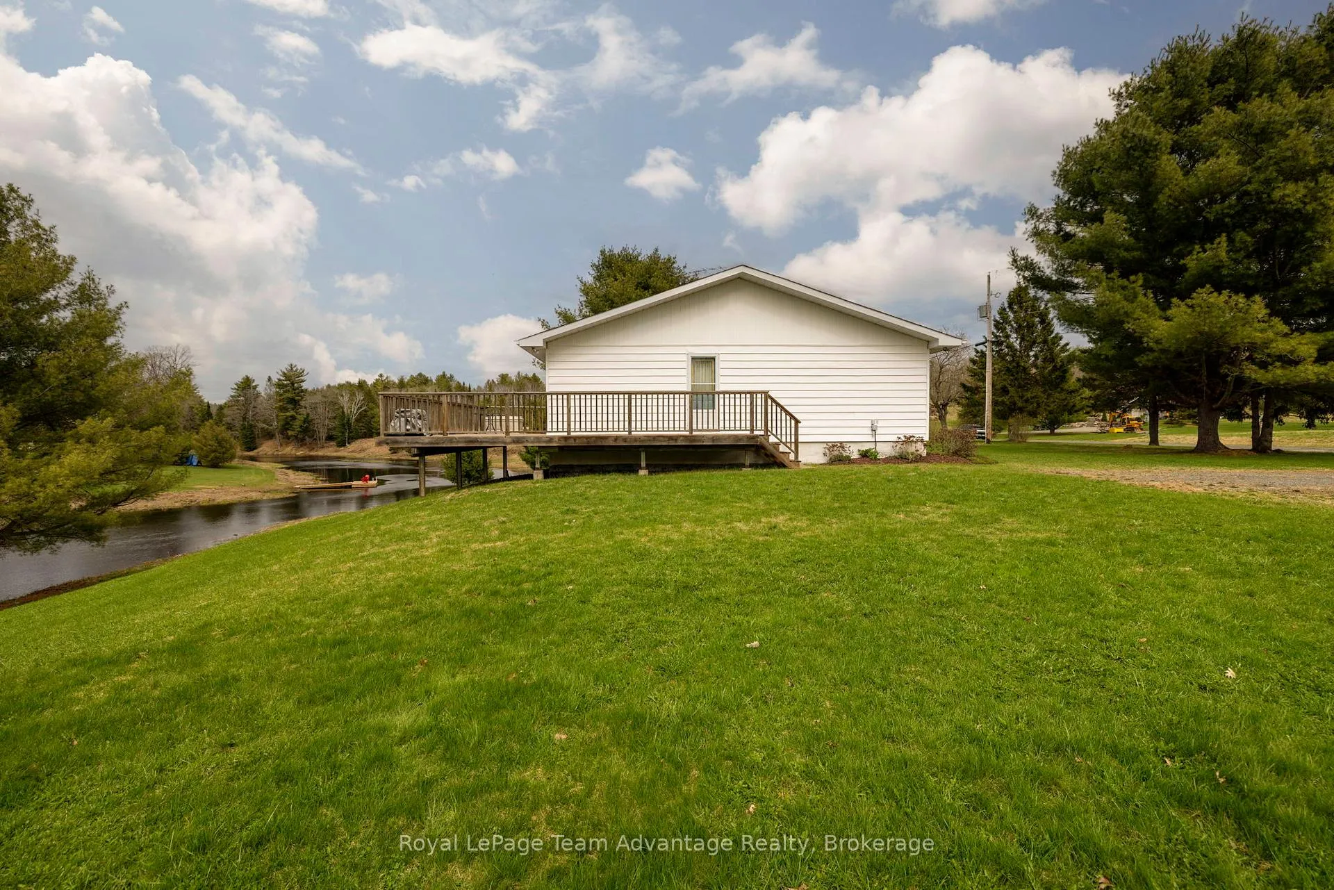Photo 48 of 142 Broadbent Road, McKellar — HOMEH