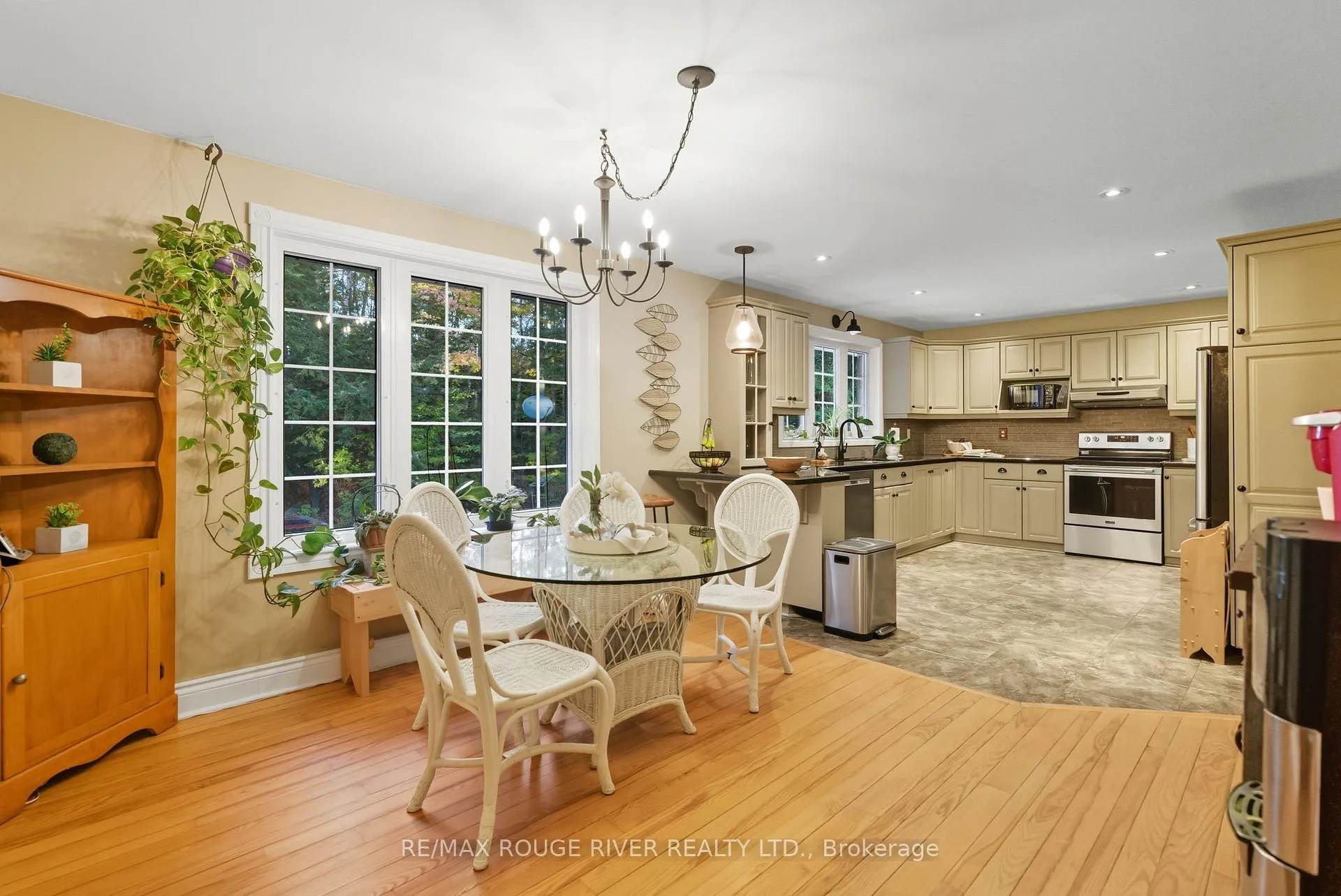 Photo 9 of 4754 Ganaraska Road, Clarington, Rural Clarington — HOMEH