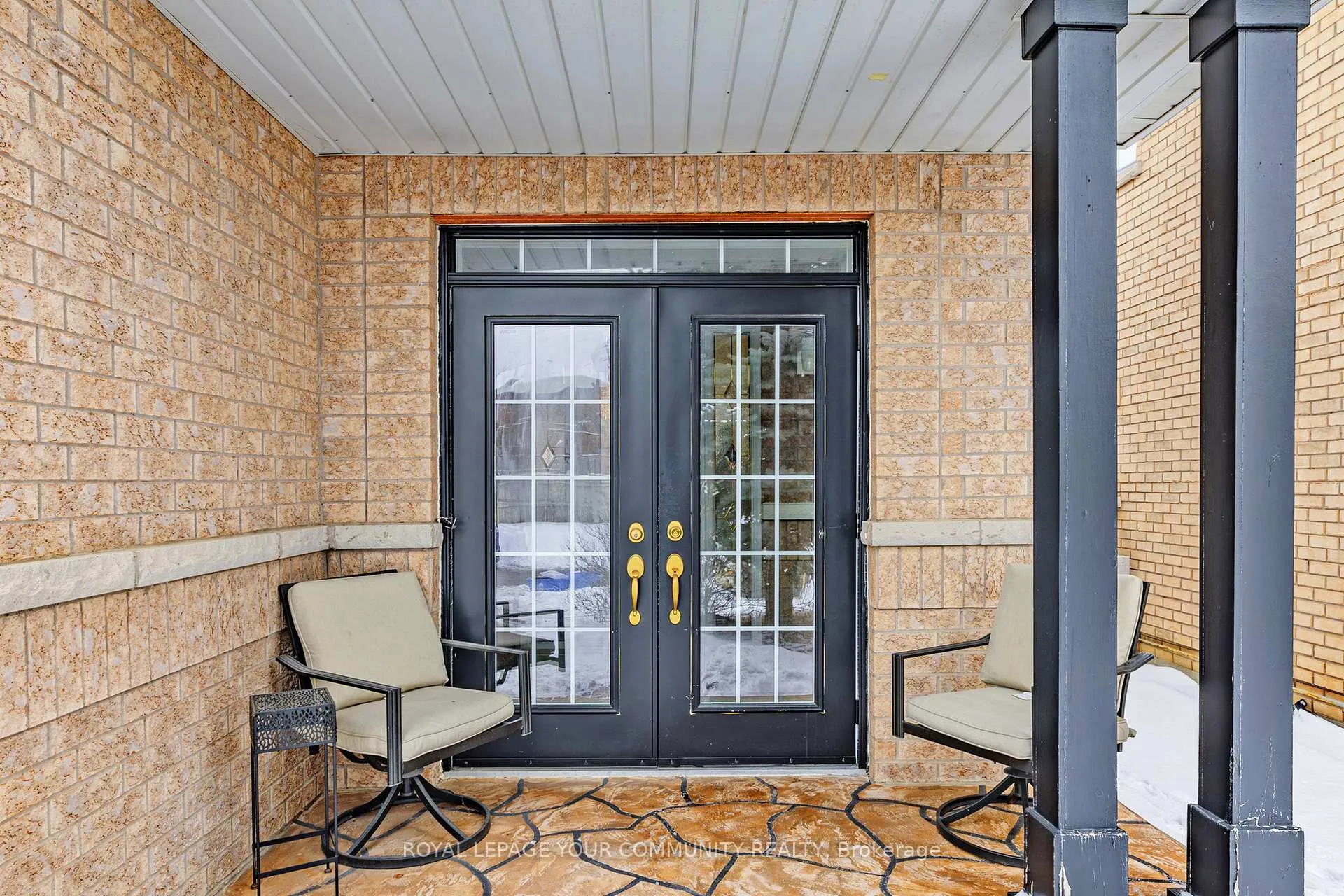 Photo 3 of 6 Pepperberry Road, Vaughan, Patterson — HOMEH