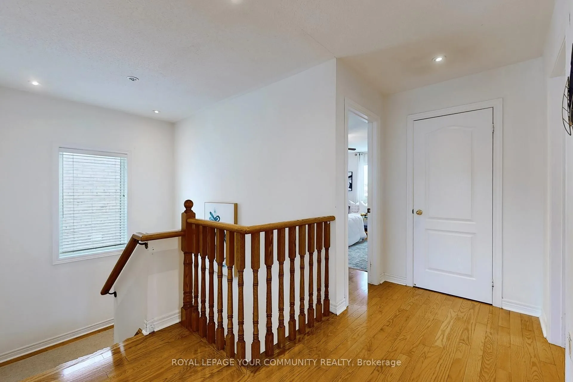 Photo 17 of 6 Pepperberry Road, Vaughan, Patterson — HOMEH