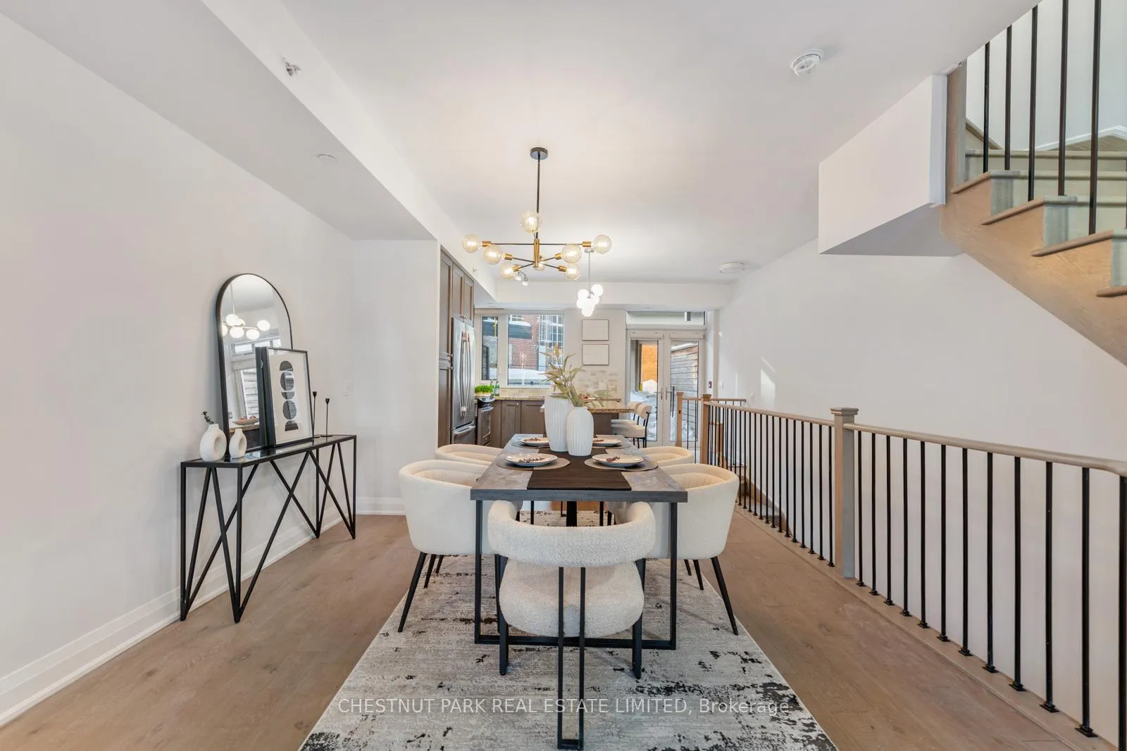 Photo 5 of 213 Duplex Avenue, Toronto, Yonge-Eglinton — HOMEH