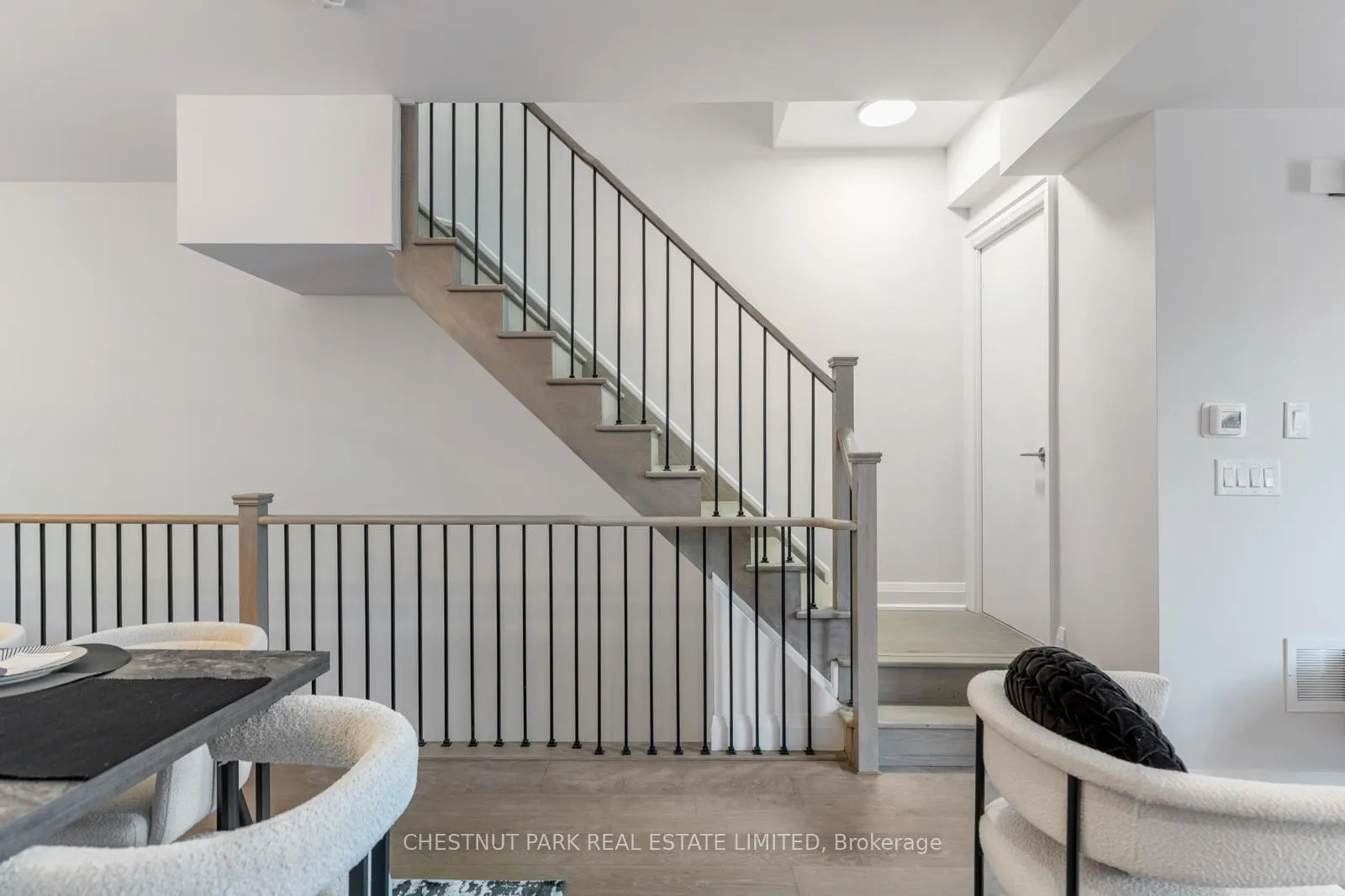 Photo 11 of 213 Duplex Avenue, Toronto, Yonge-Eglinton — HOMEH