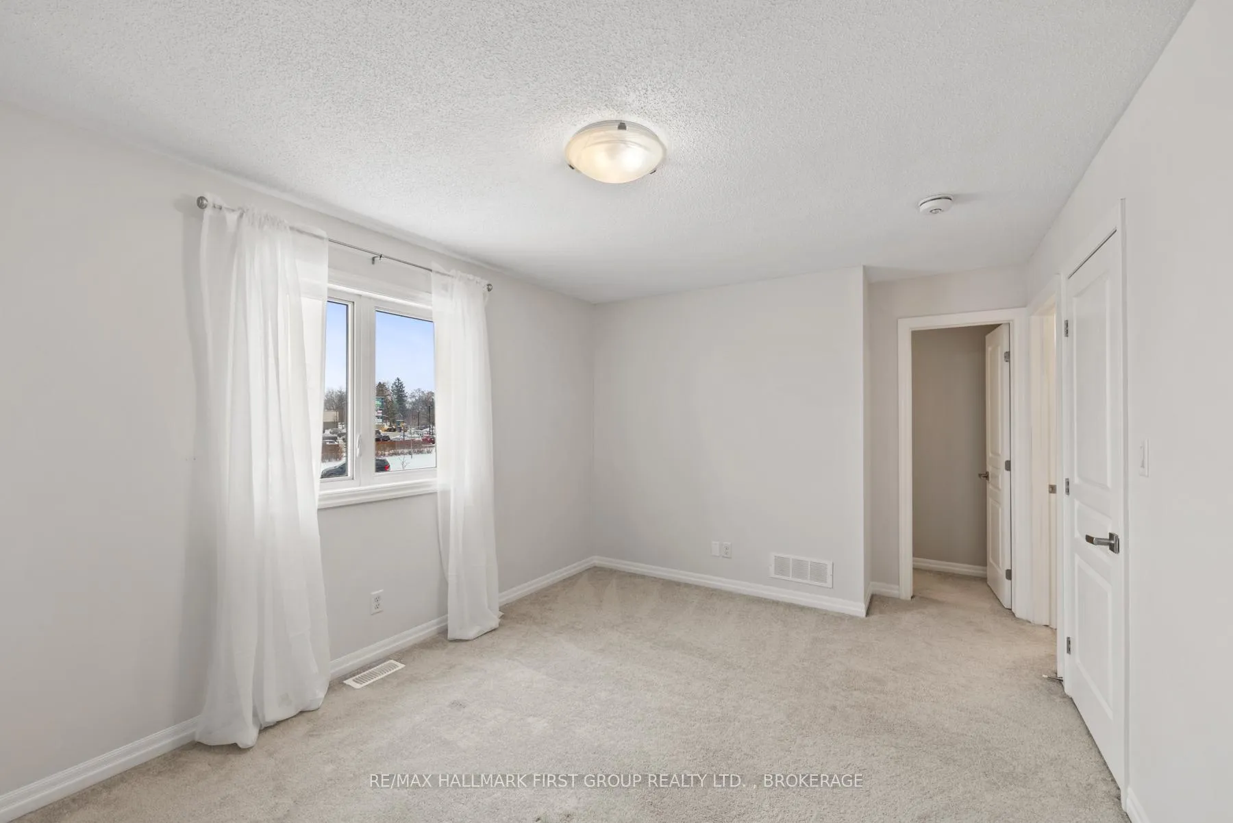 Photo 19 of 928 Riverview Way, Kingston, Kingston East (Incl Barret Crt) — HOMEH