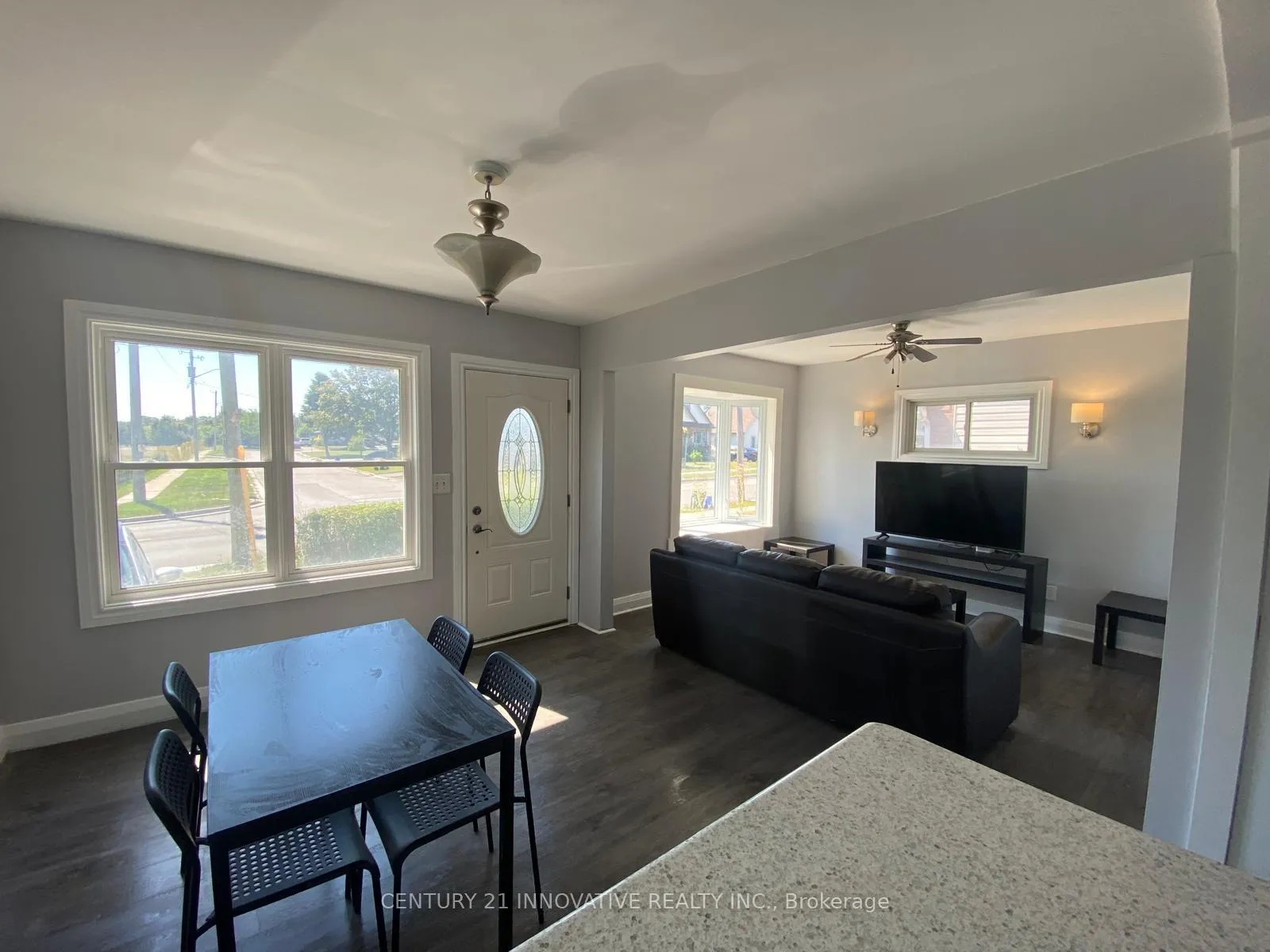 Photo 13 of 328 Bloor Street E, Oshawa, Lakeview — HOMEH