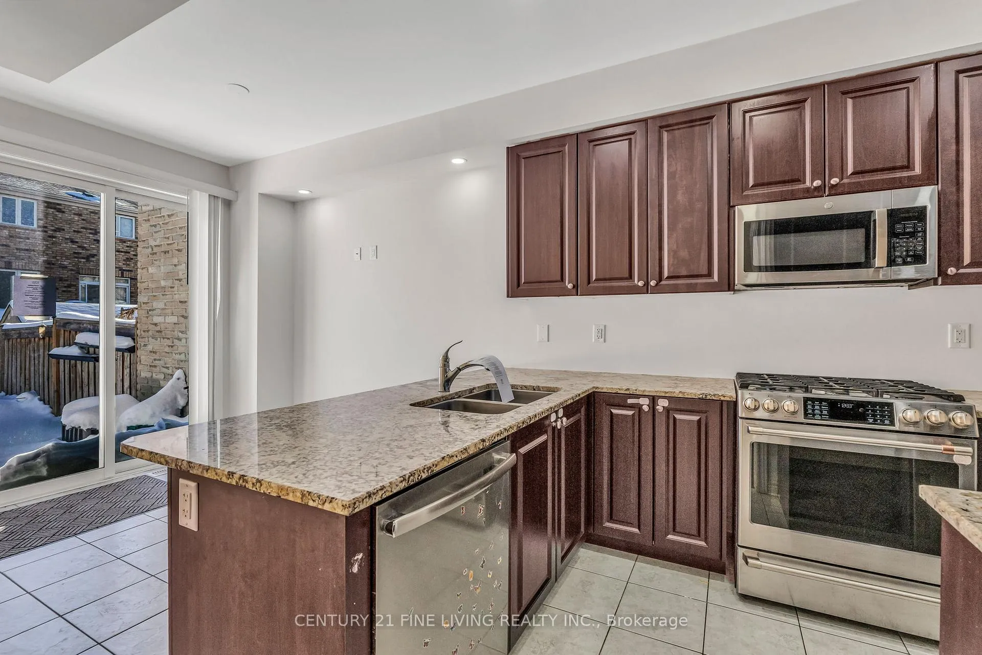 Photo 12 of 30 Kamori Drive, Caledon, Rural Caledon — HOMEH
