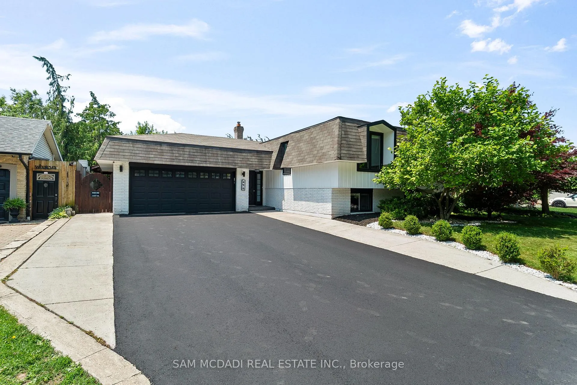 Photo 2 of 496 Seymour Drive, Oakville, West — HOMEH