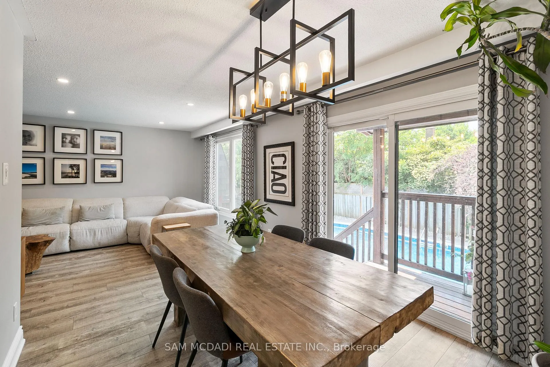 Photo 8 of 496 Seymour Drive, Oakville, West — HOMEH