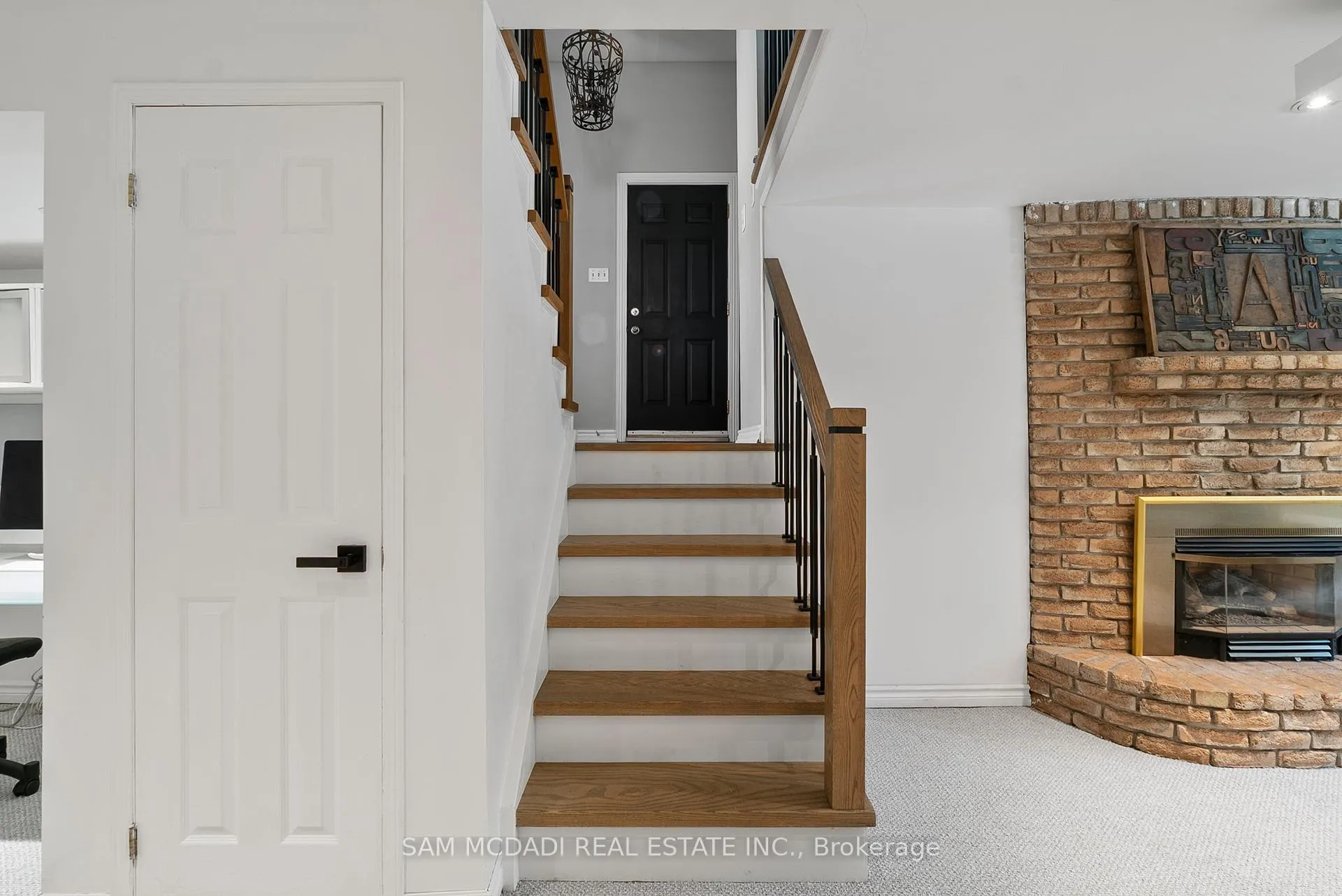 Photo 18 of 496 Seymour Drive, Oakville, West — HOMEH